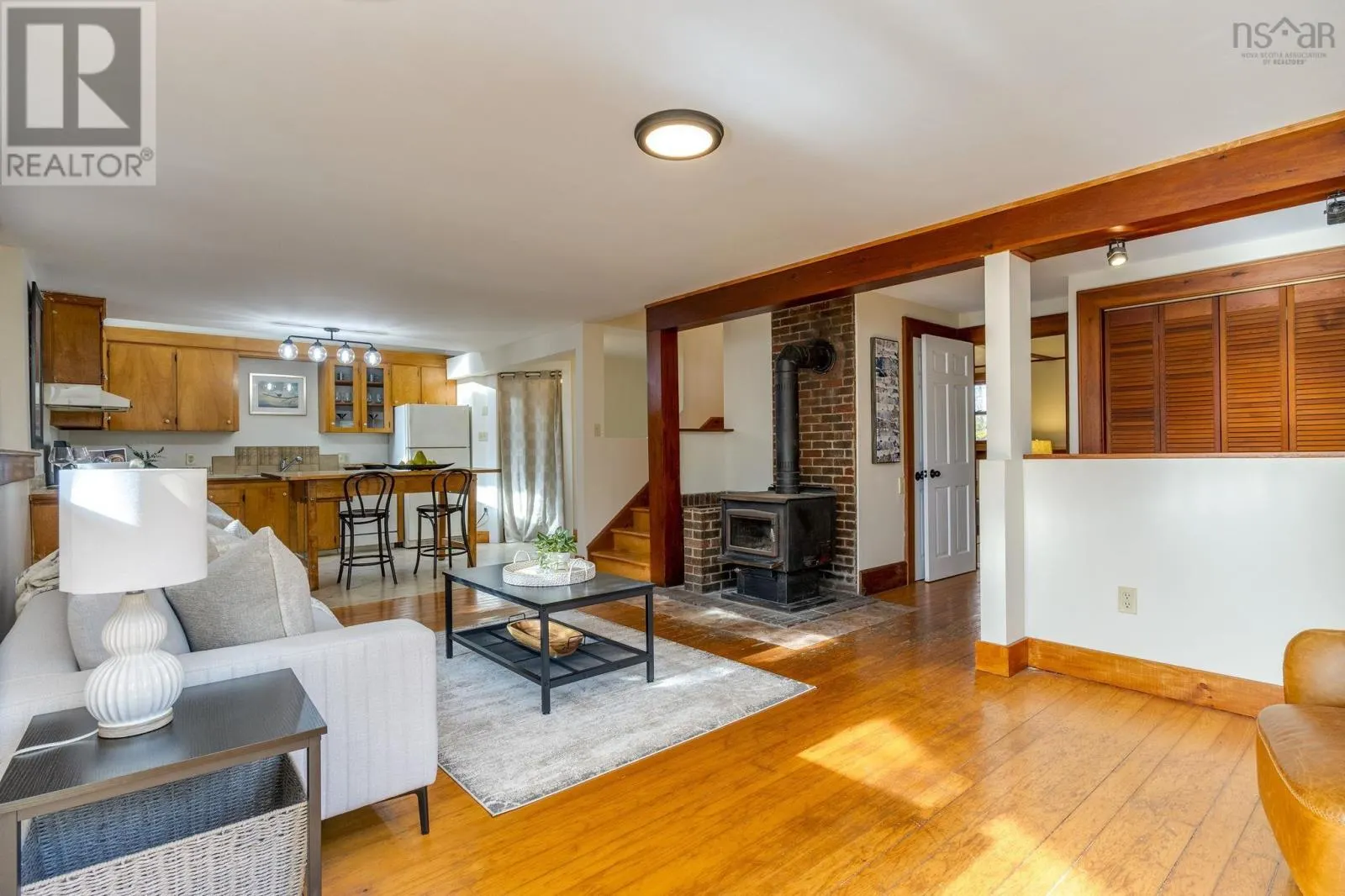 567 Indian Point Road