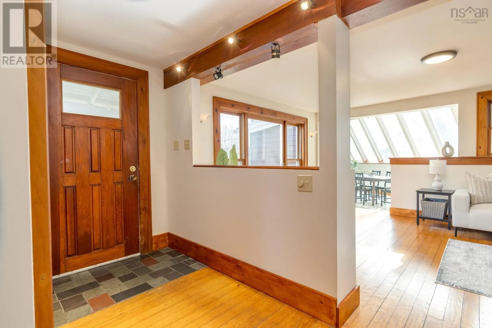 567 Indian Point Road