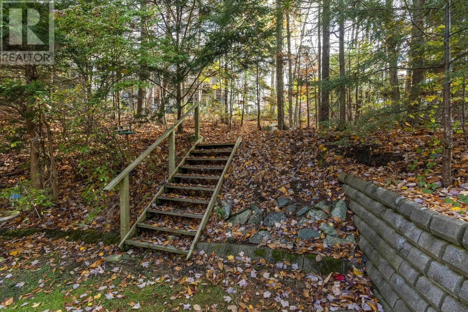 7 Lake Charles Drive