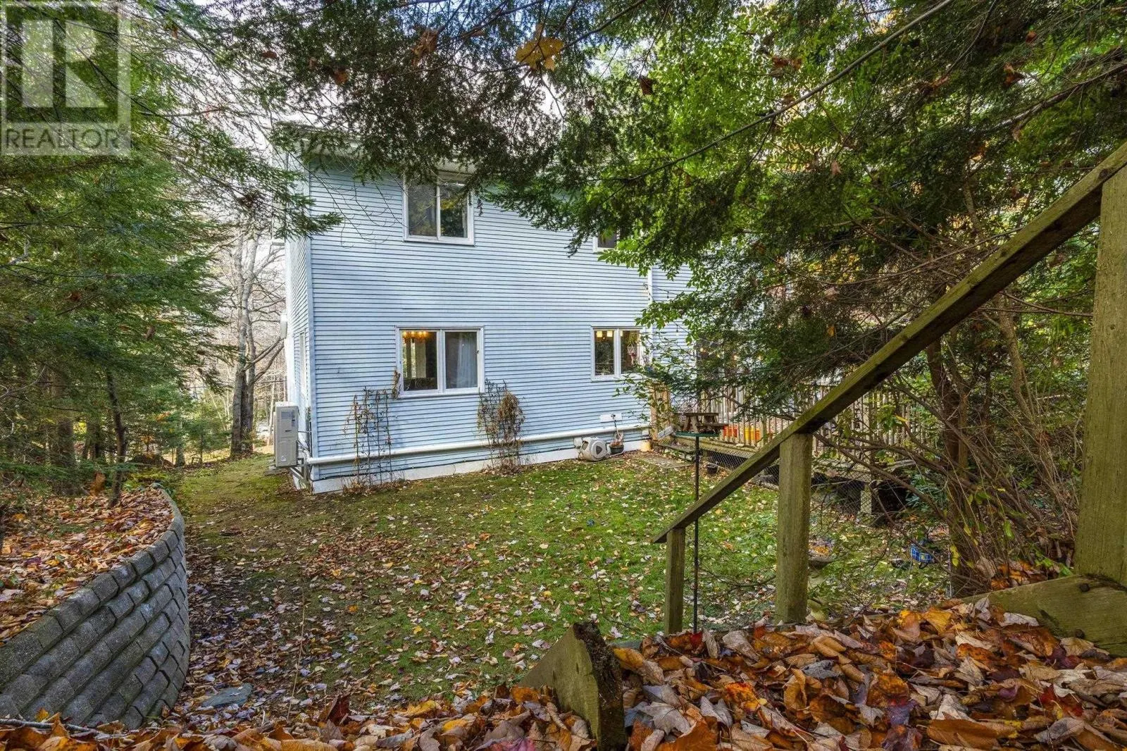 7 Lake Charles Drive