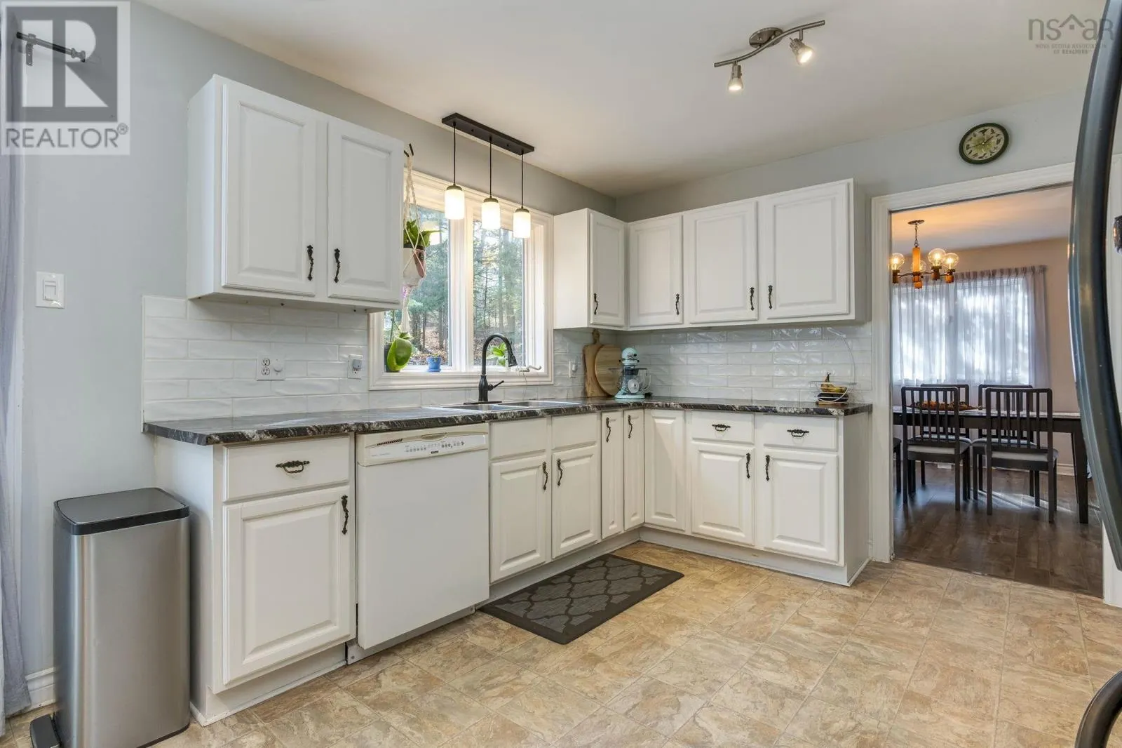 7 Lake Charles Drive