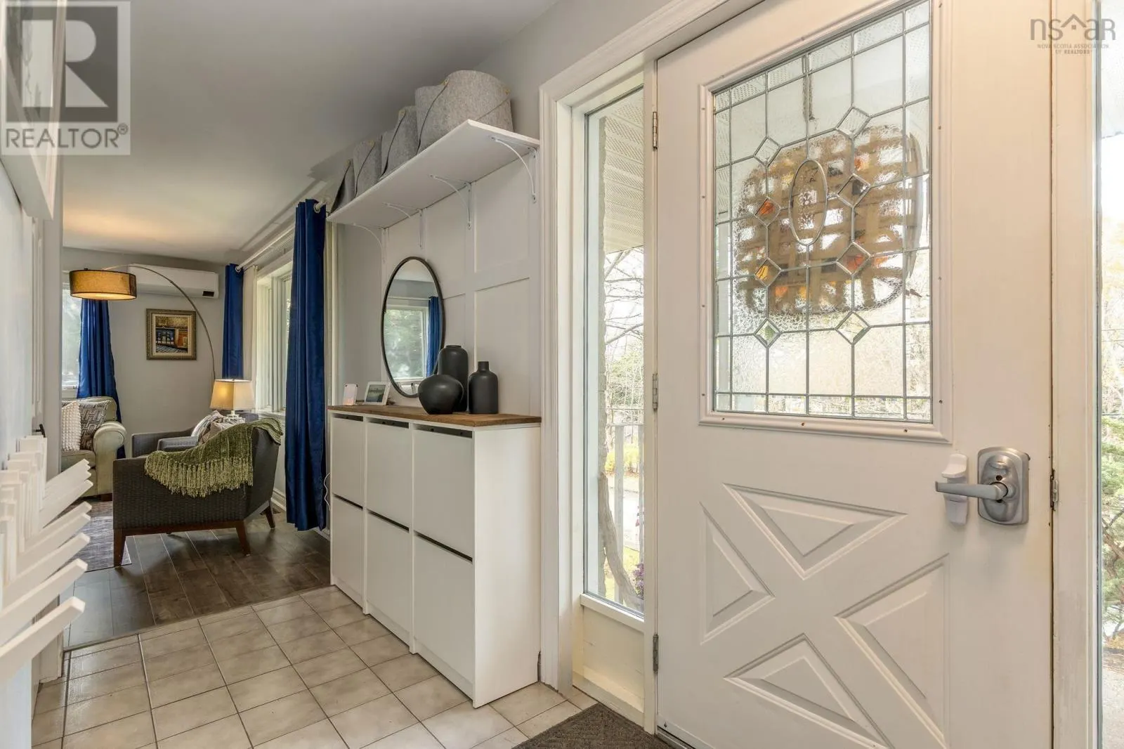 7 Lake Charles Drive