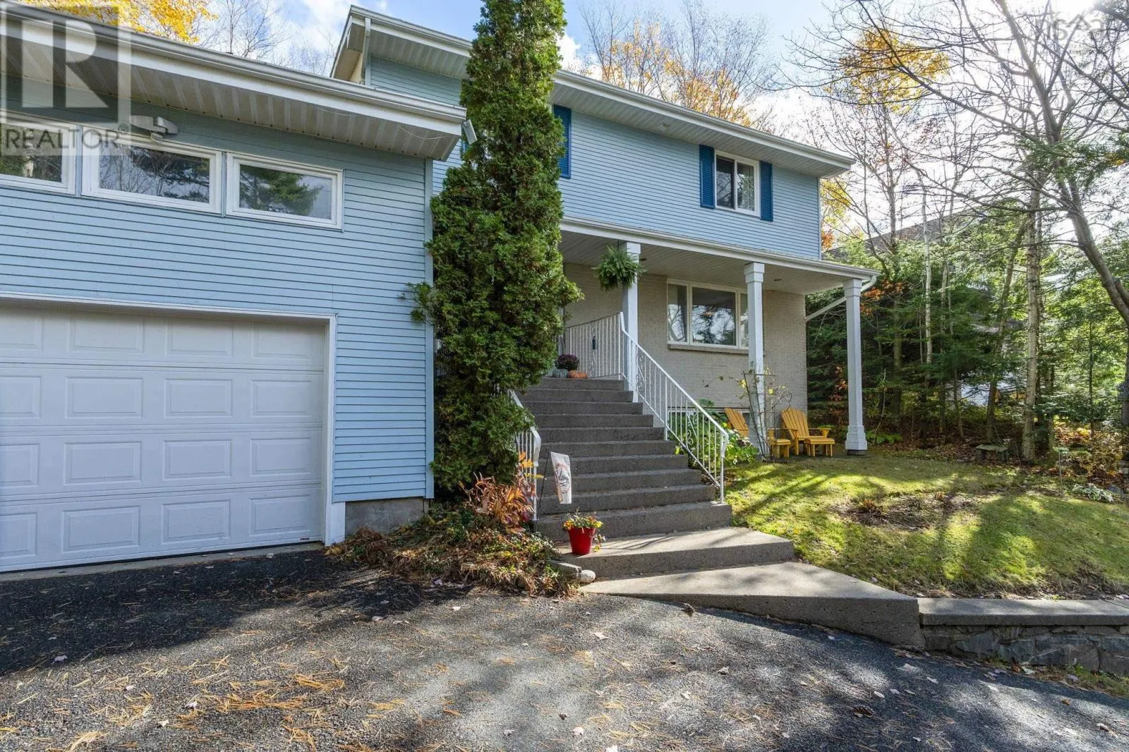 7 Lake Charles Drive