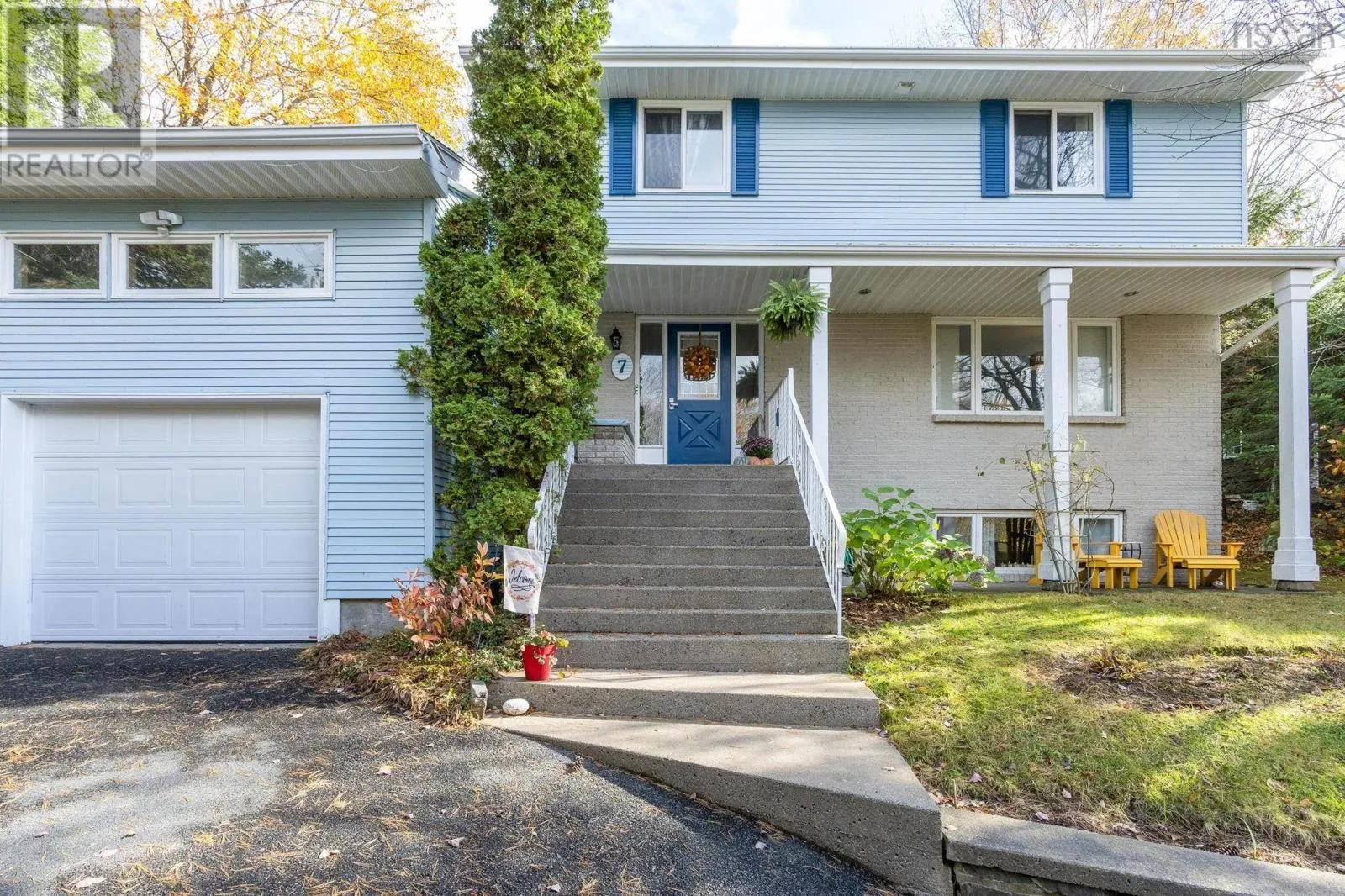 7 Lake Charles Drive