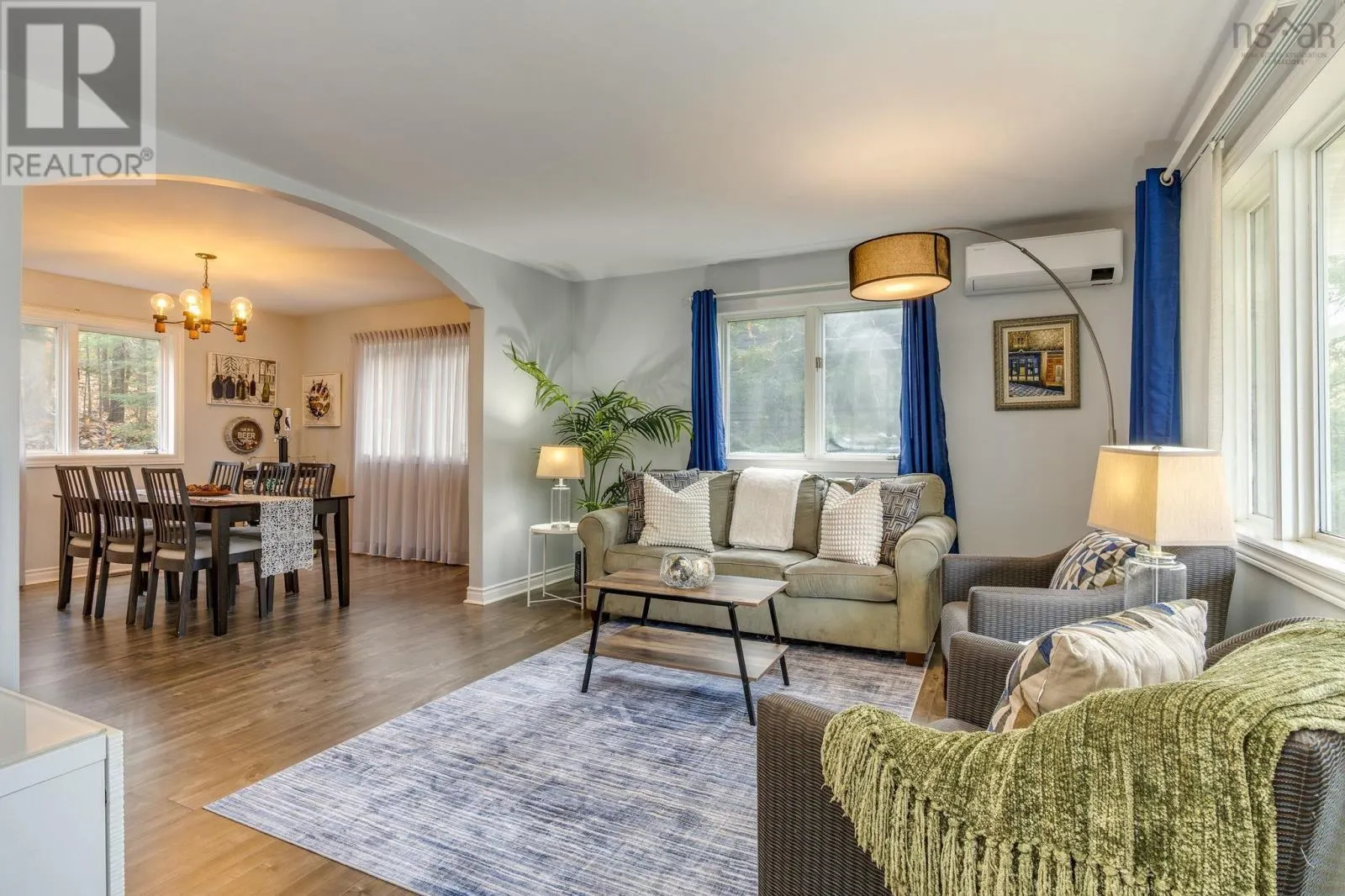 7 Lake Charles Drive