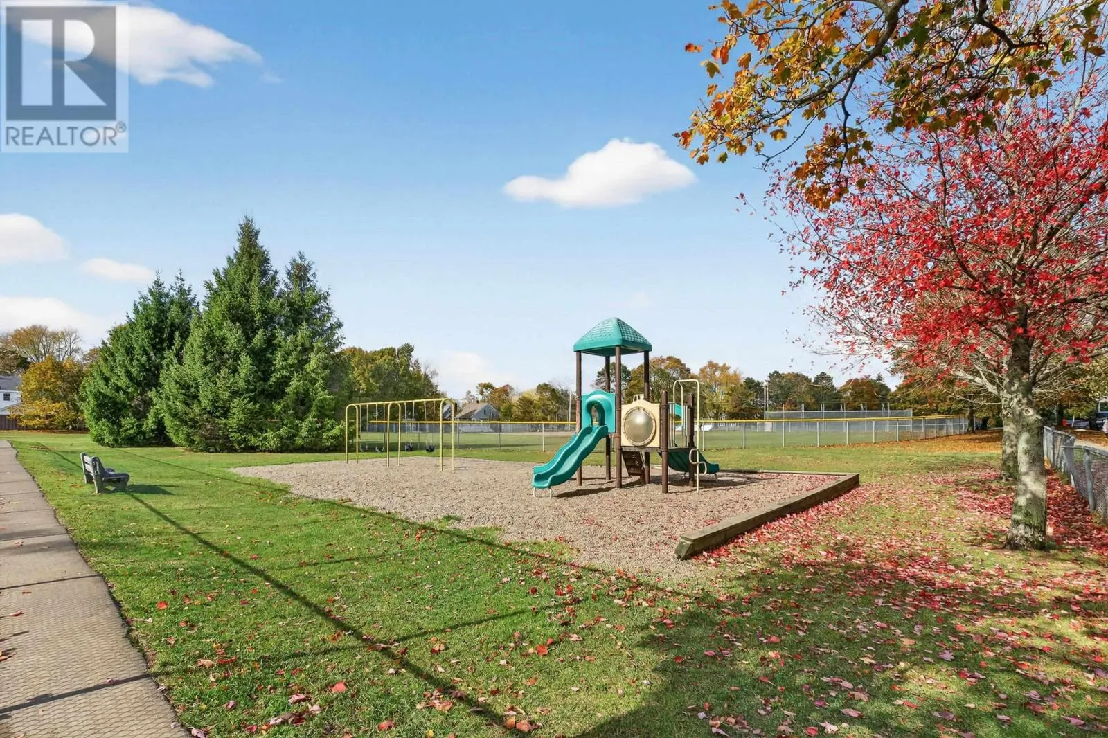 2500 Connaught Avenue