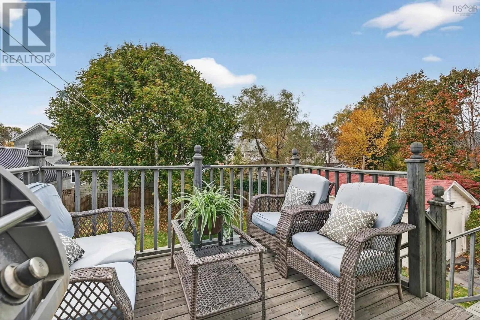 2500 Connaught Avenue