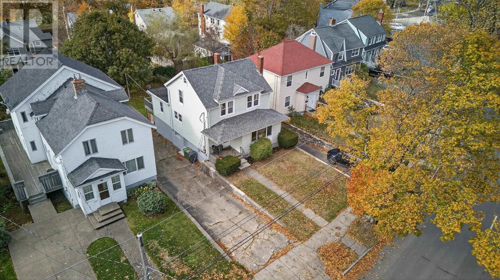 2500 Connaught Avenue