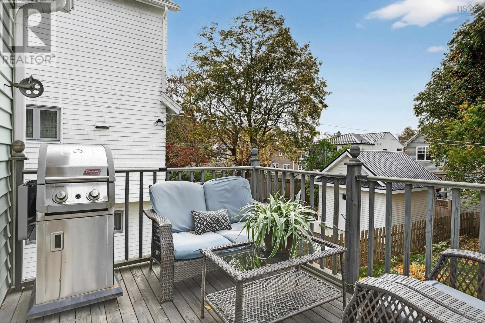 2500 Connaught Avenue