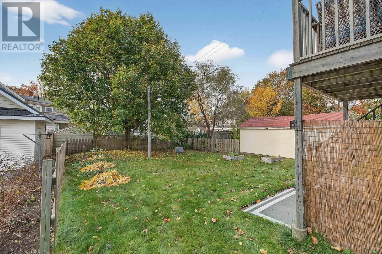 2500 Connaught Avenue