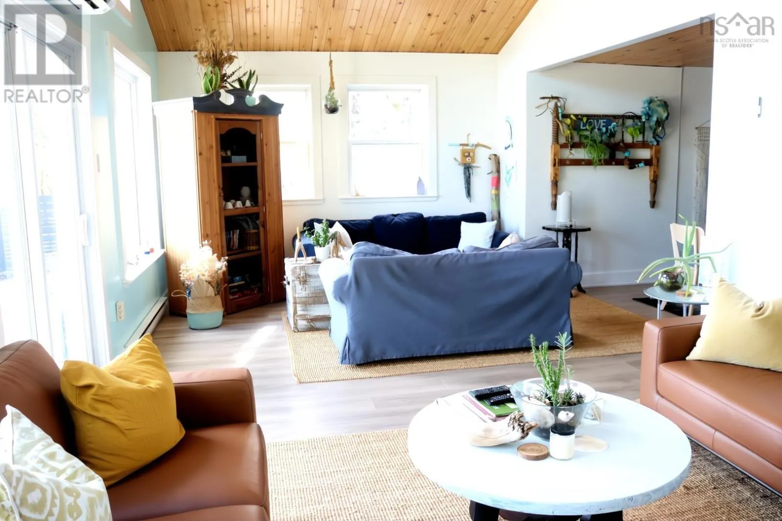 8856 St Margarets Bay Road