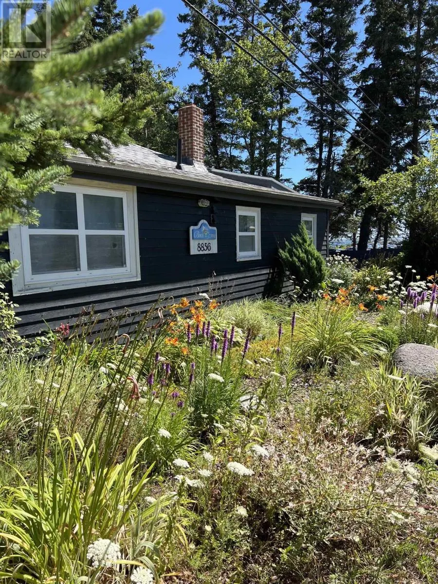 8856 St Margarets Bay Road