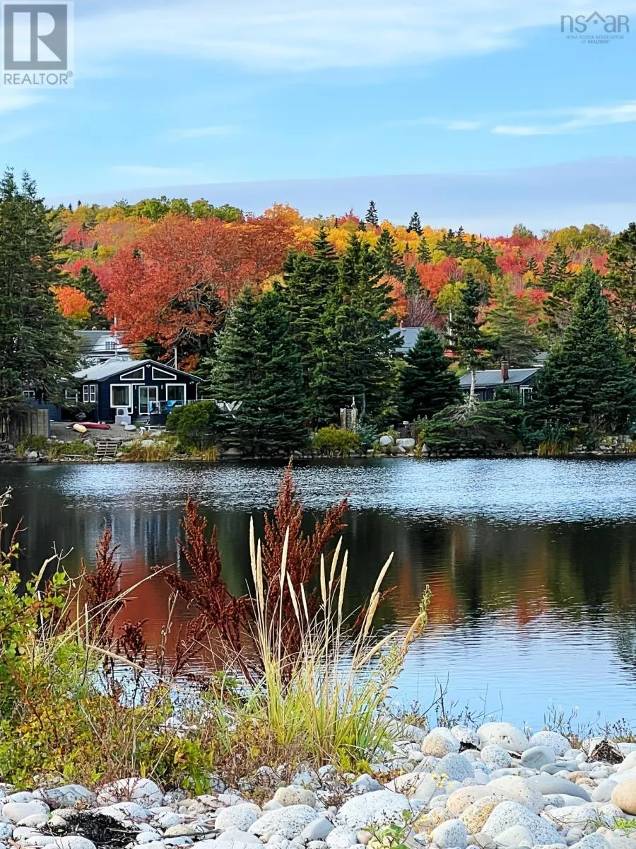 8856 St Margarets Bay Road