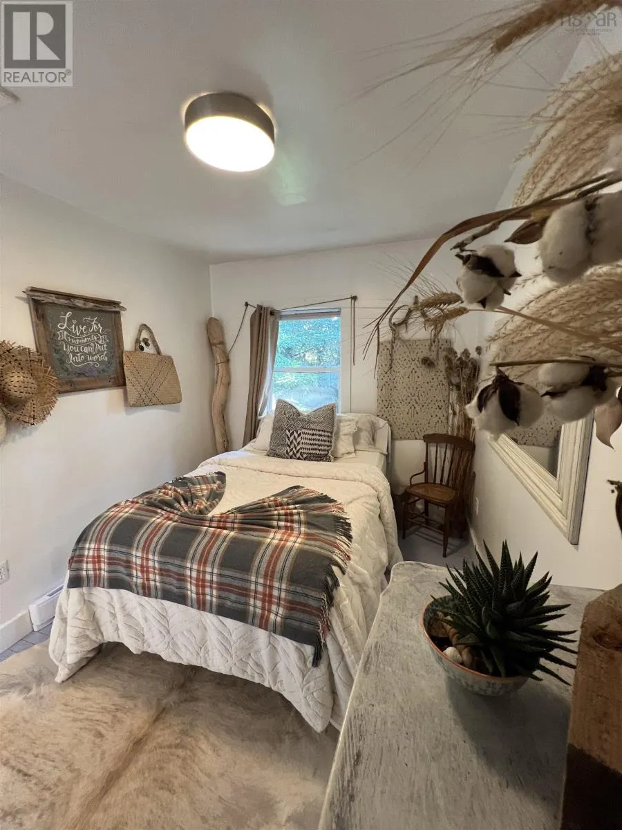 8856 St Margarets Bay Road