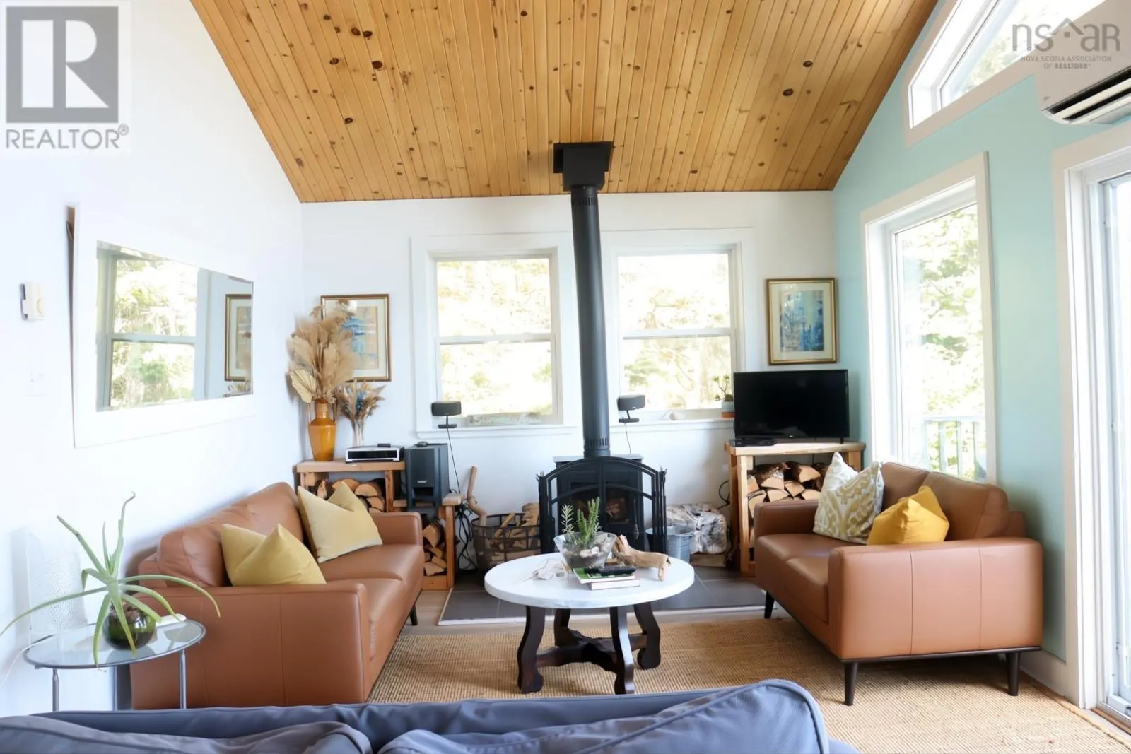 8856 St Margarets Bay Road