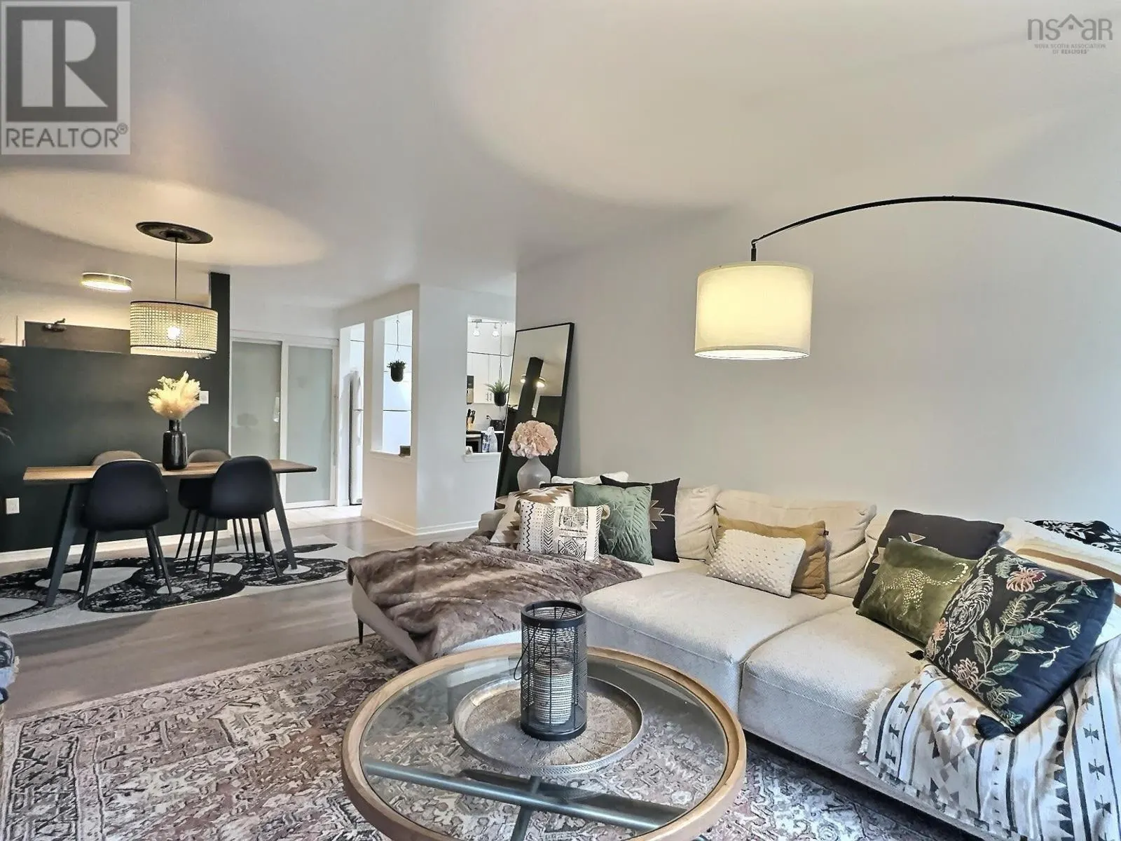 301 83 Kearney Lake Road