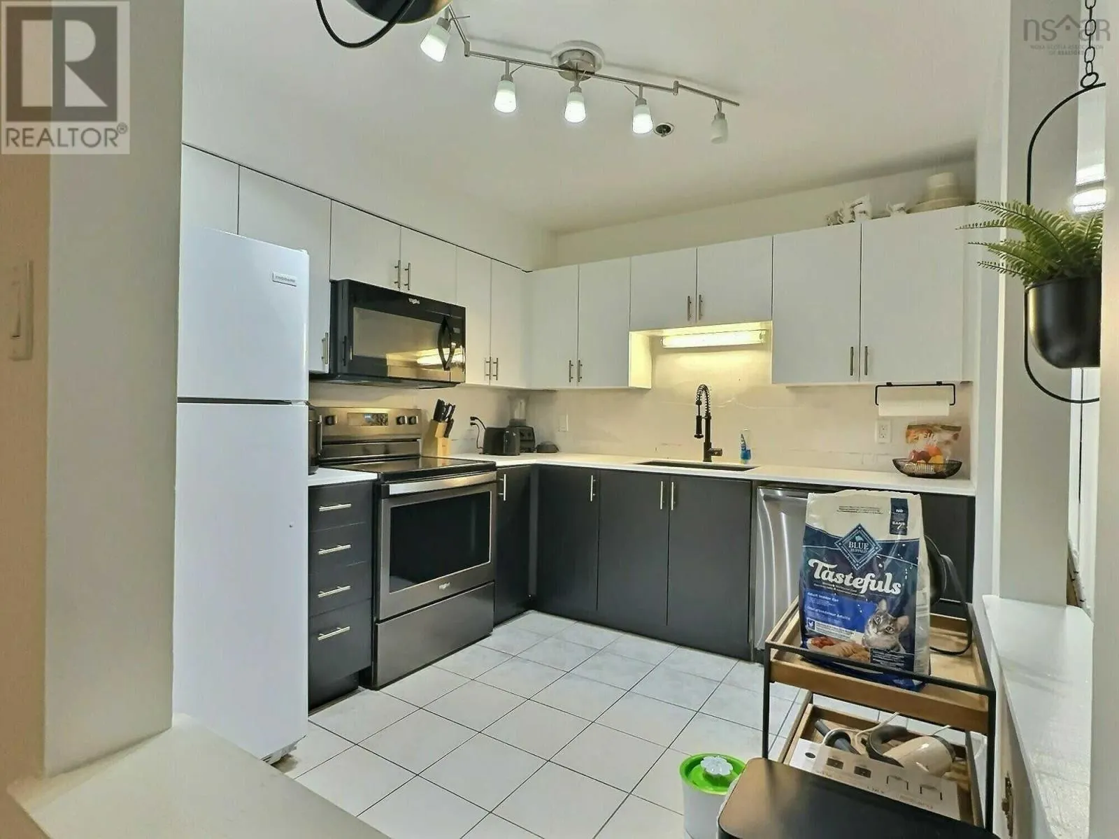 301 83 Kearney Lake Road