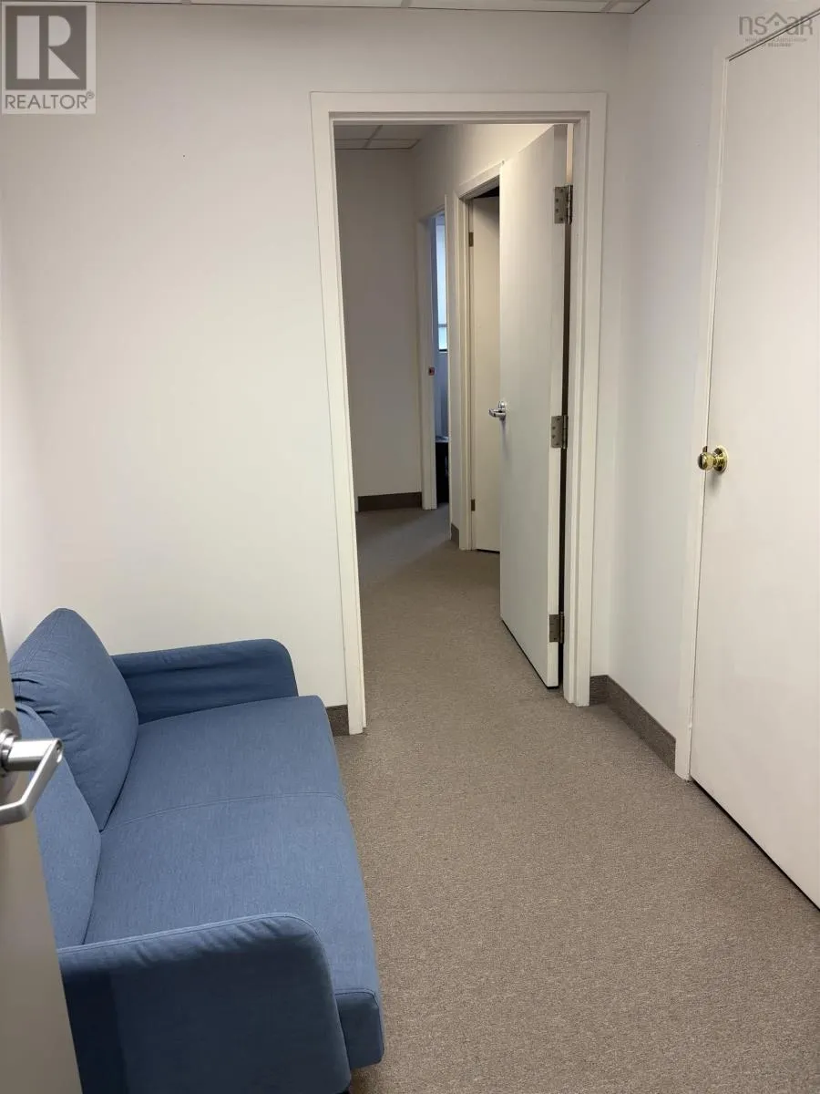 740 5991 Spring Garden Road