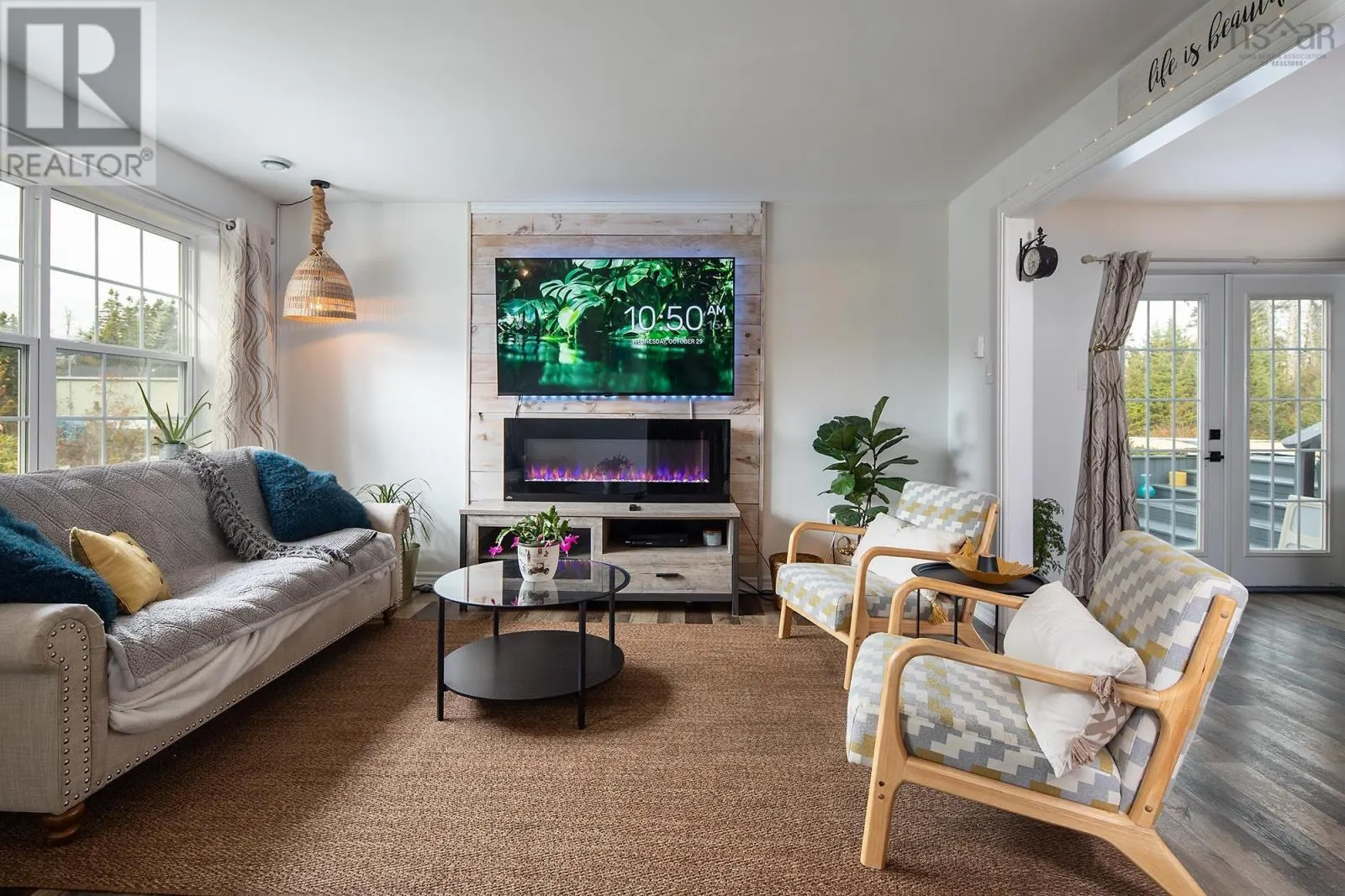 126 Middle Village Road