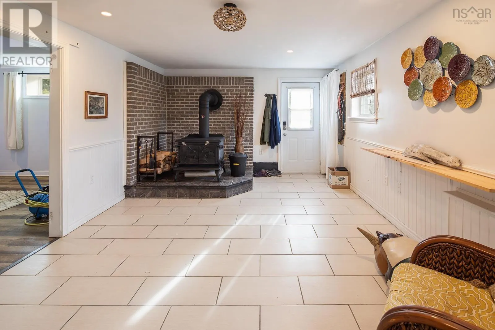 126 Middle Village Road