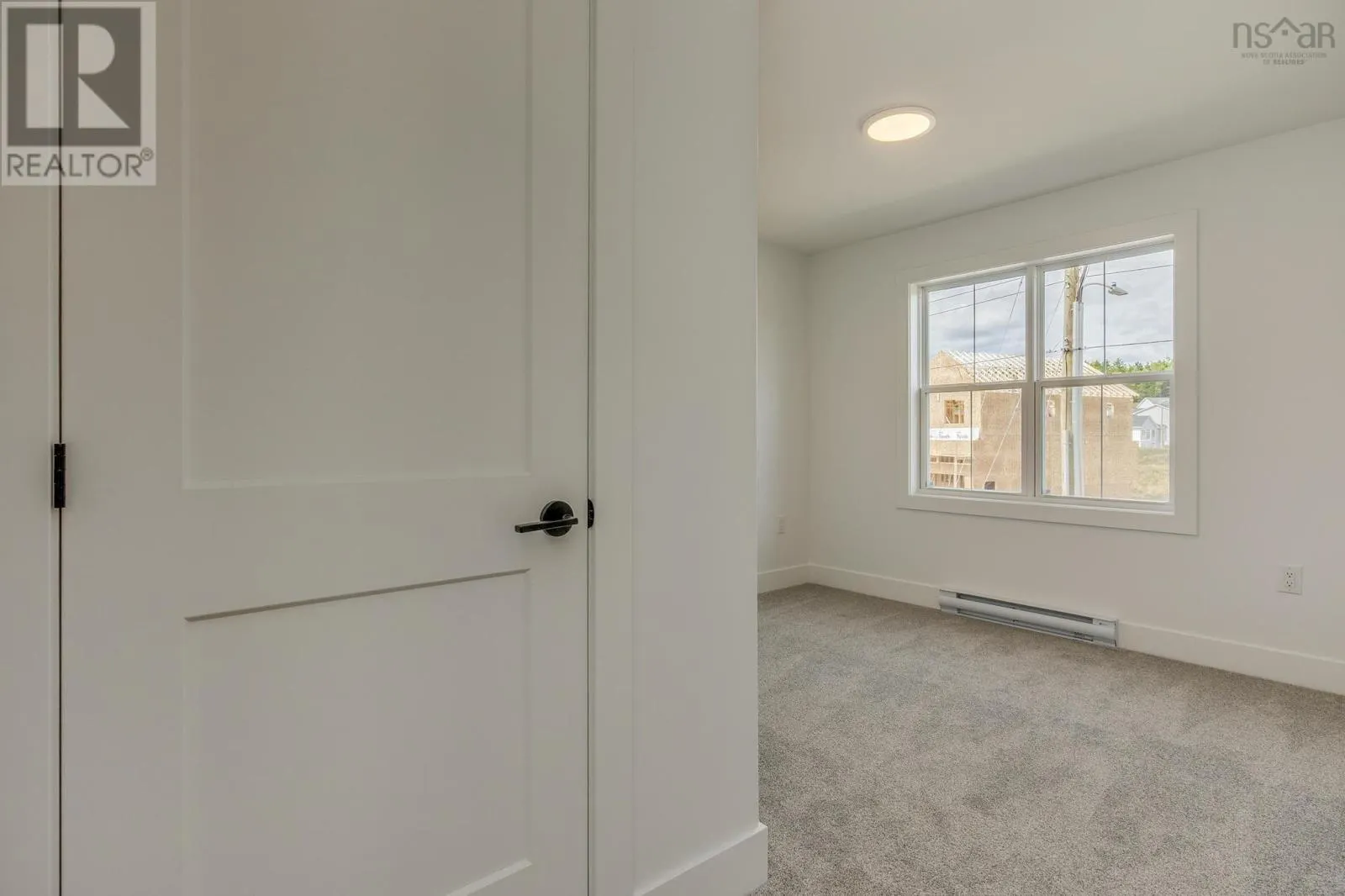 DA57 193 Darner Drive