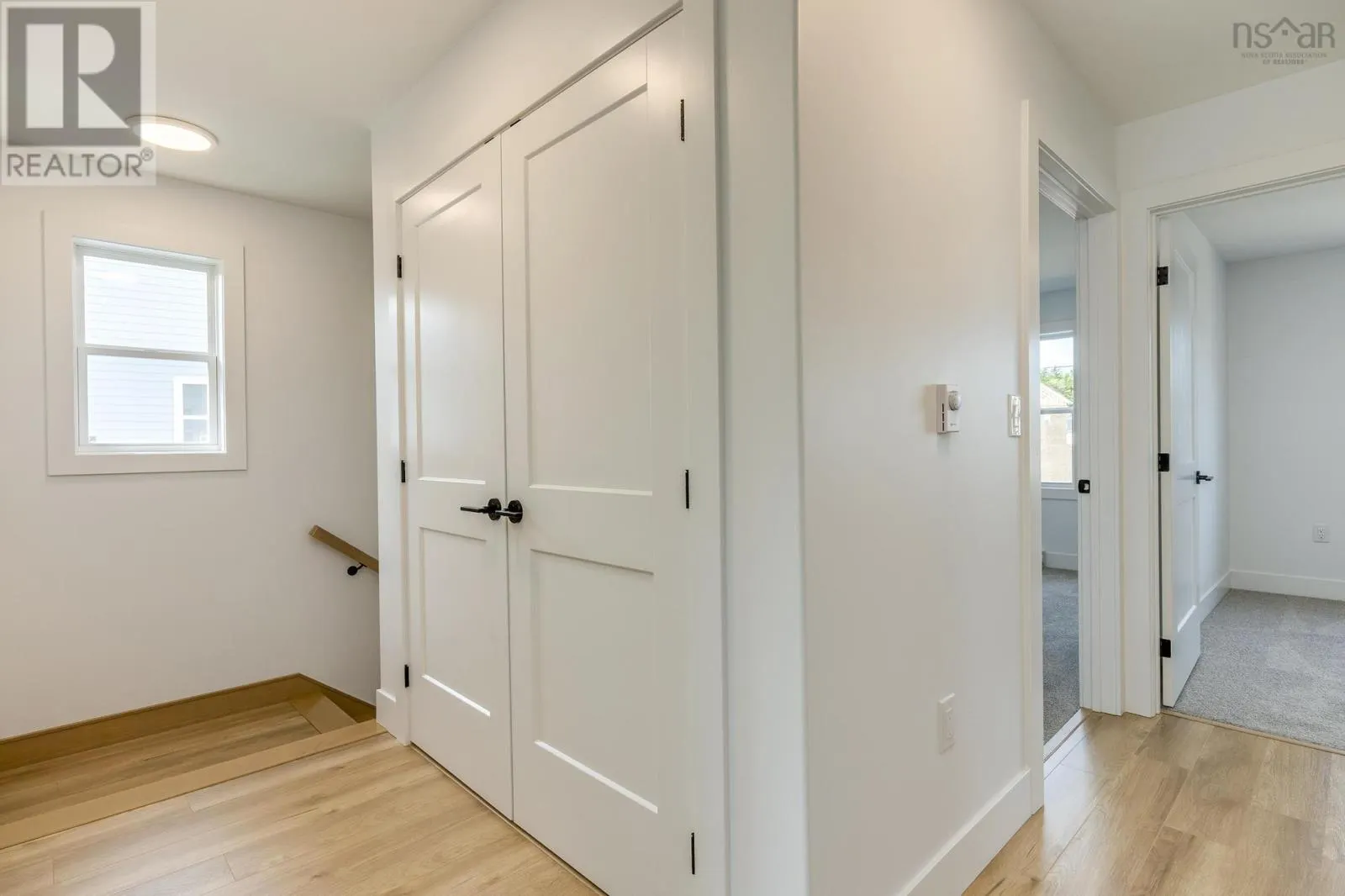 DA57 193 Darner Drive