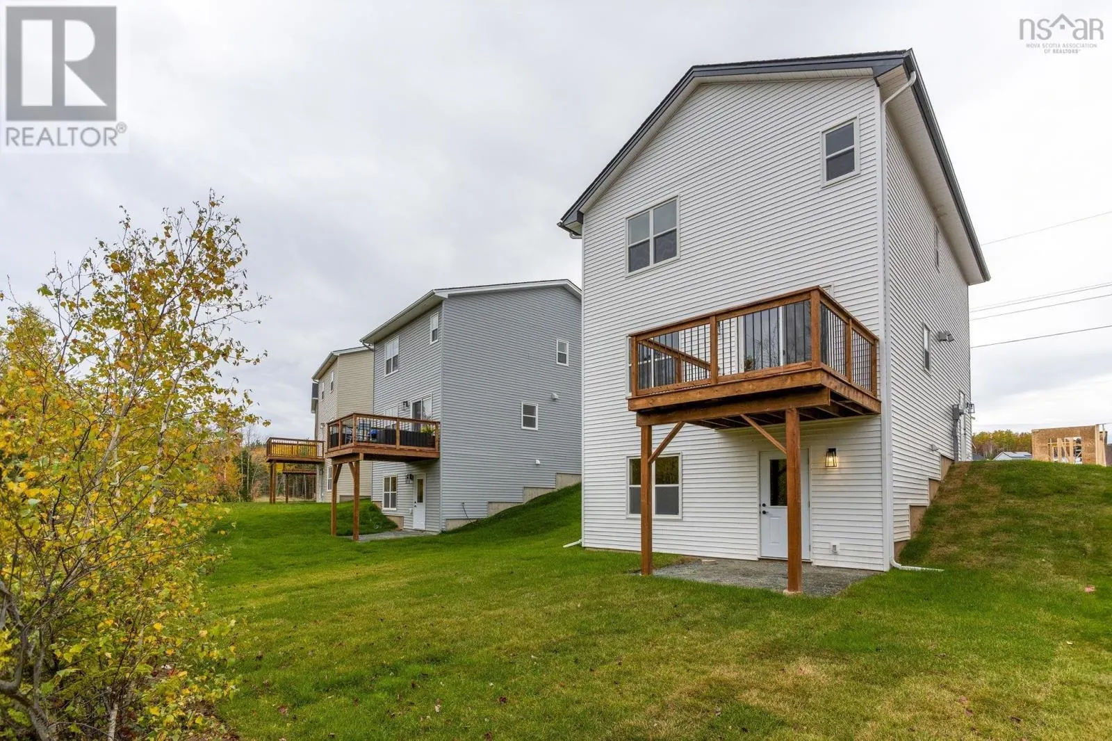 DA57 193 Darner Drive