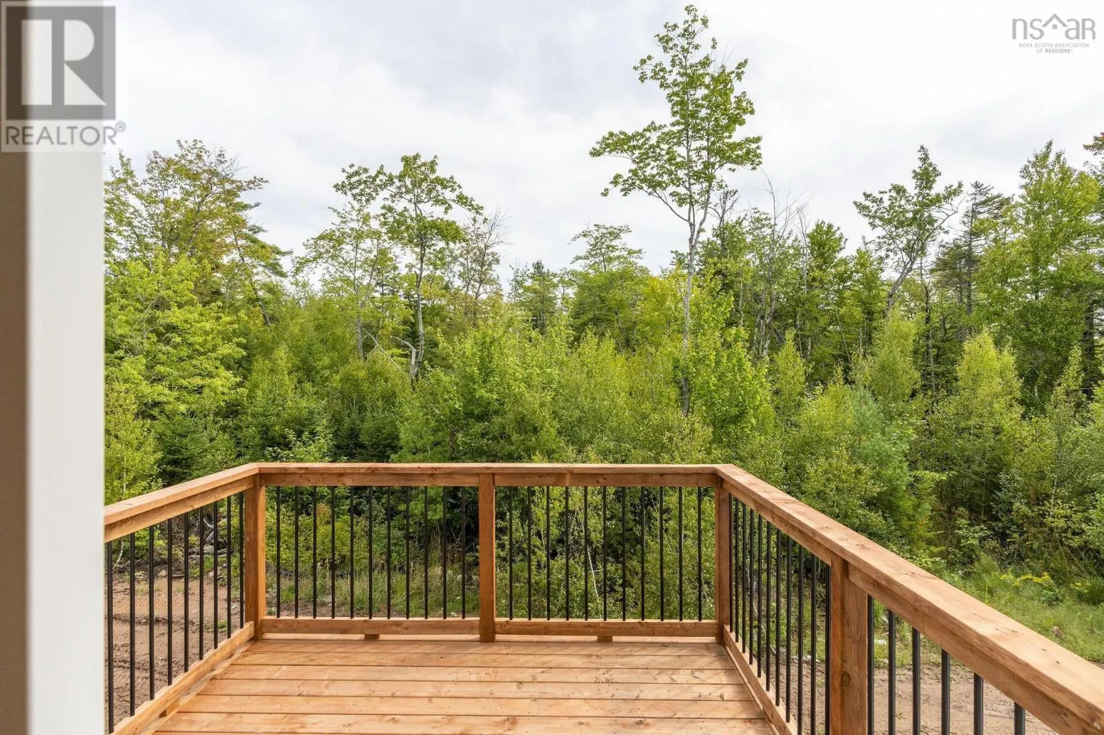 DA57 193 Darner Drive