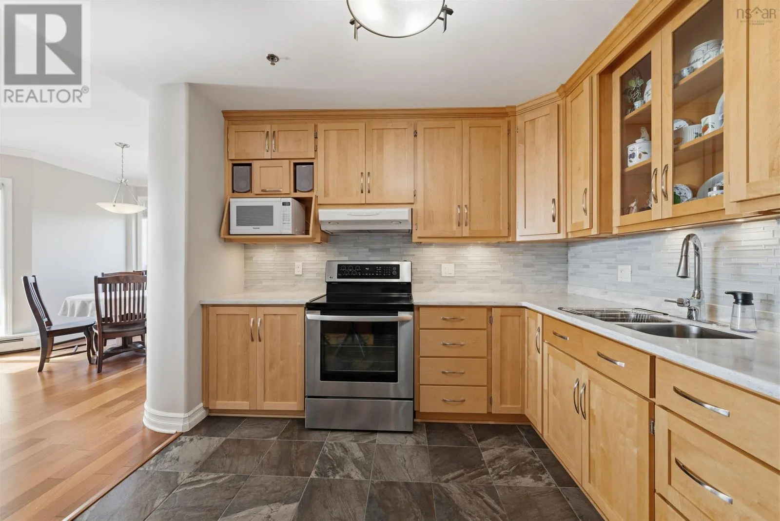 410 621 Portland Hills Drive