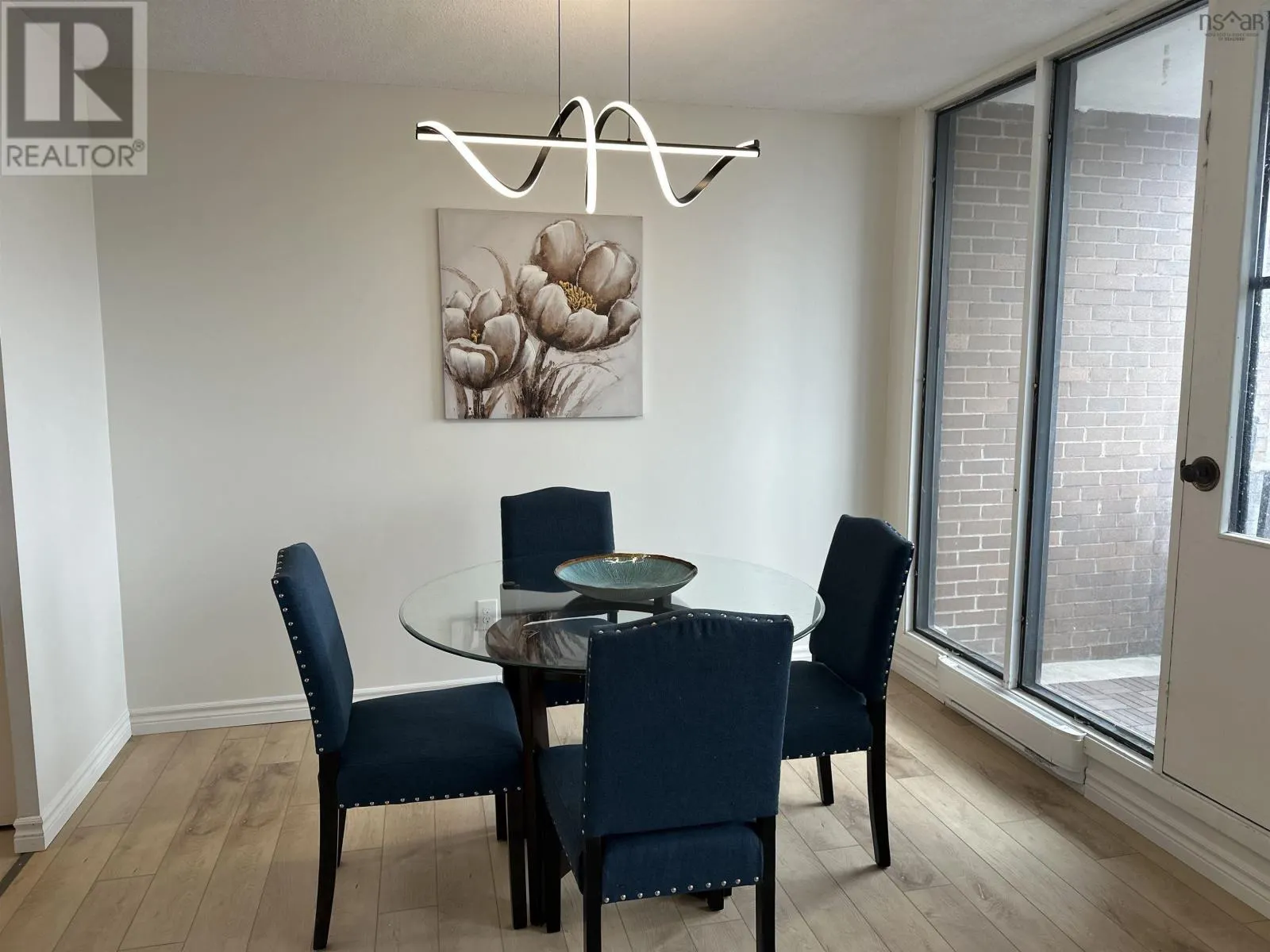 1602 5959 Spring Garden Road