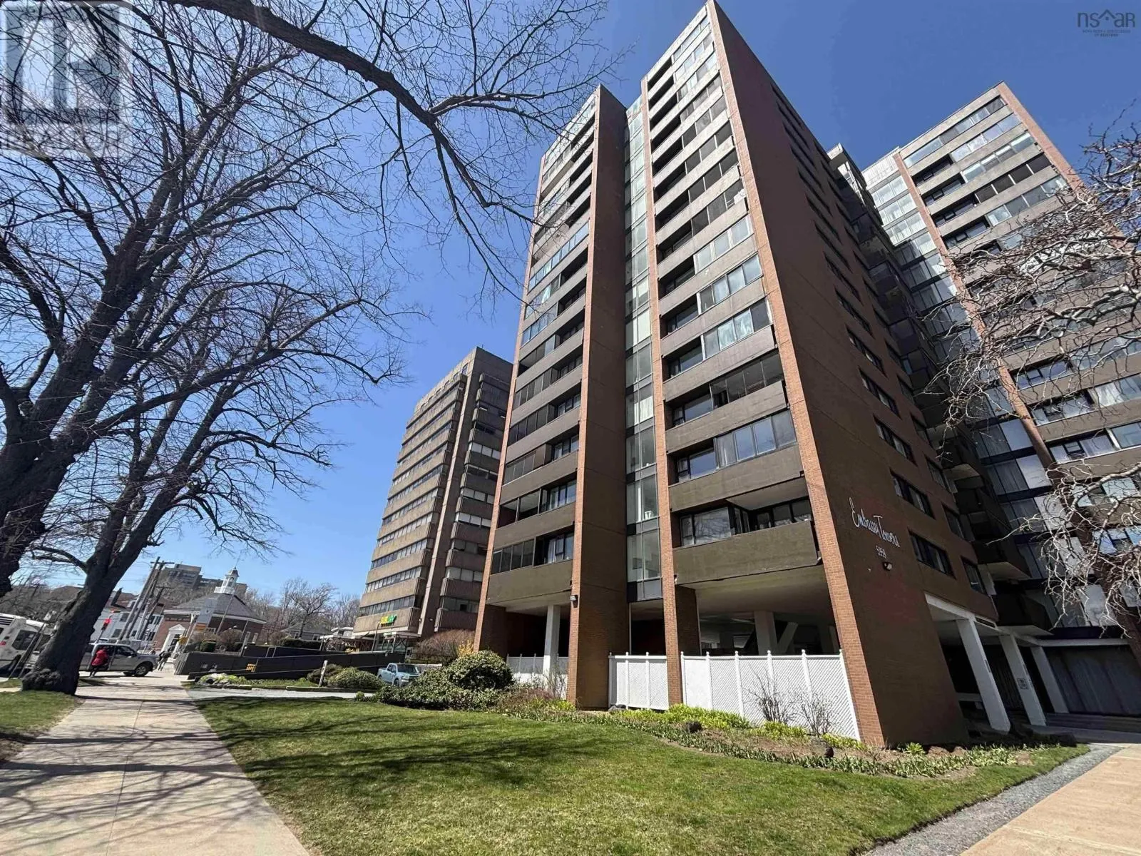 1602 5959 Spring Garden Road