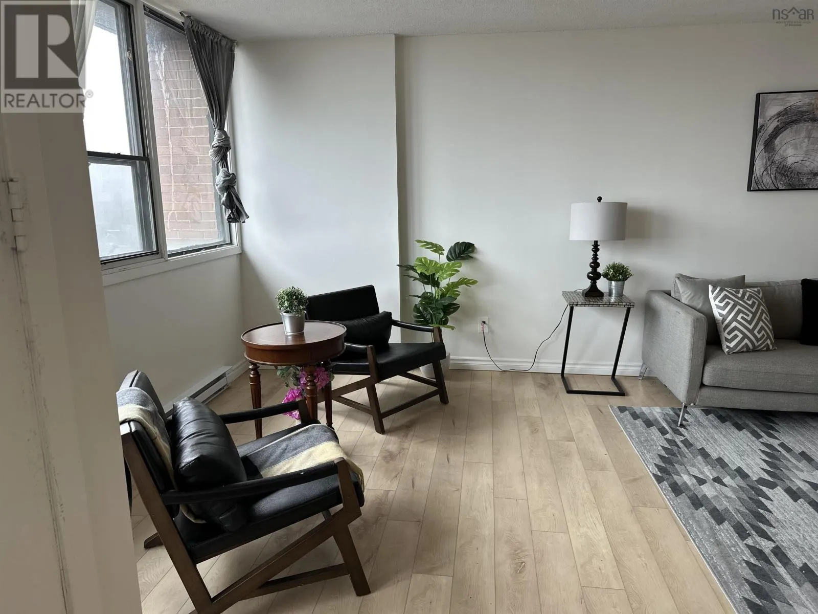 1602 5959 Spring Garden Road