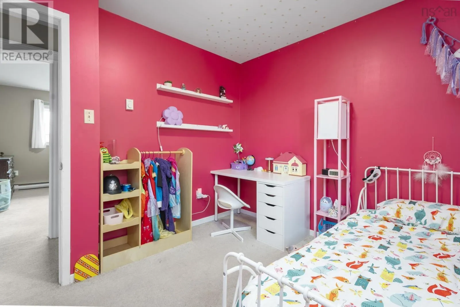 143 Amaranth Crescent