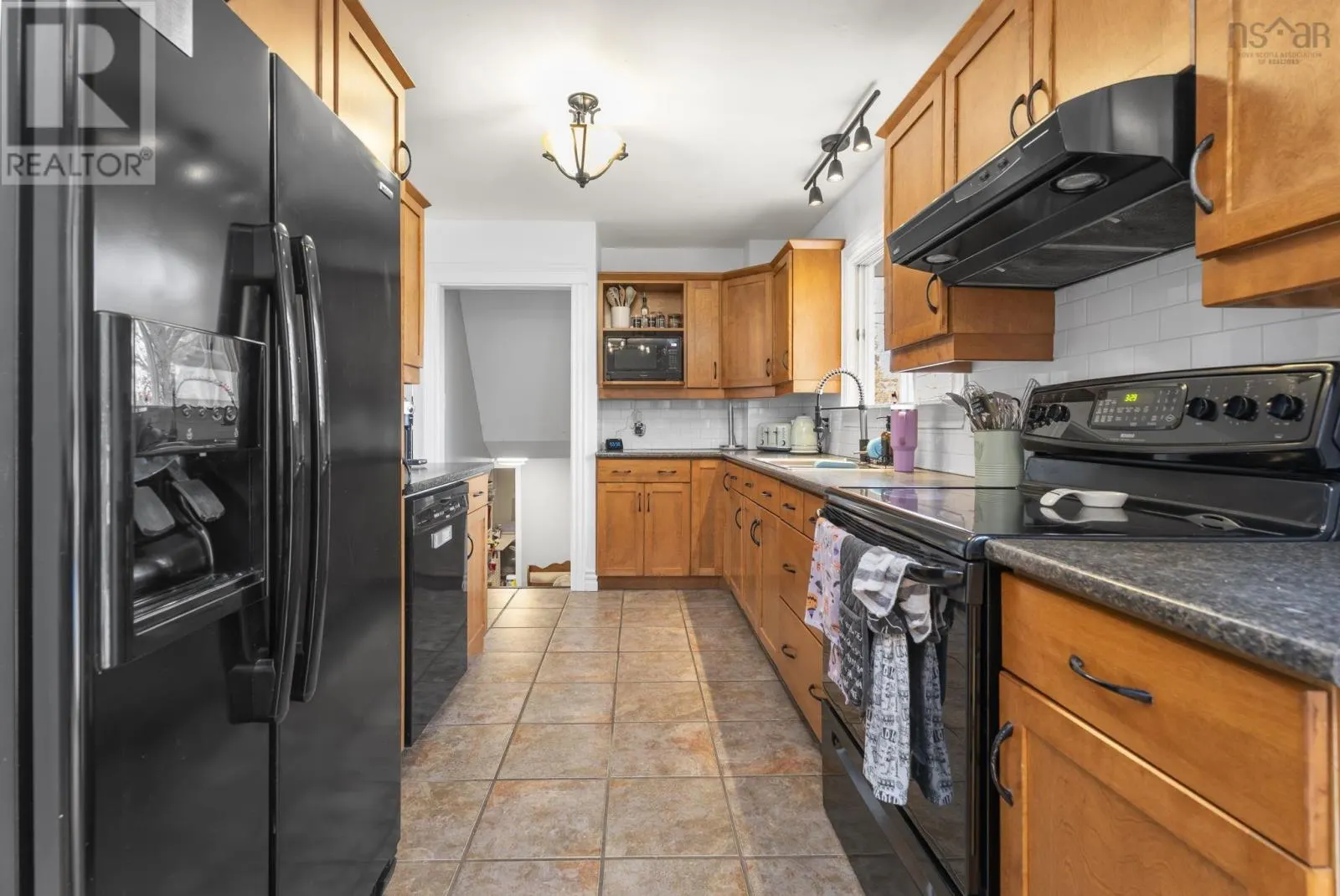 143 Amaranth Crescent