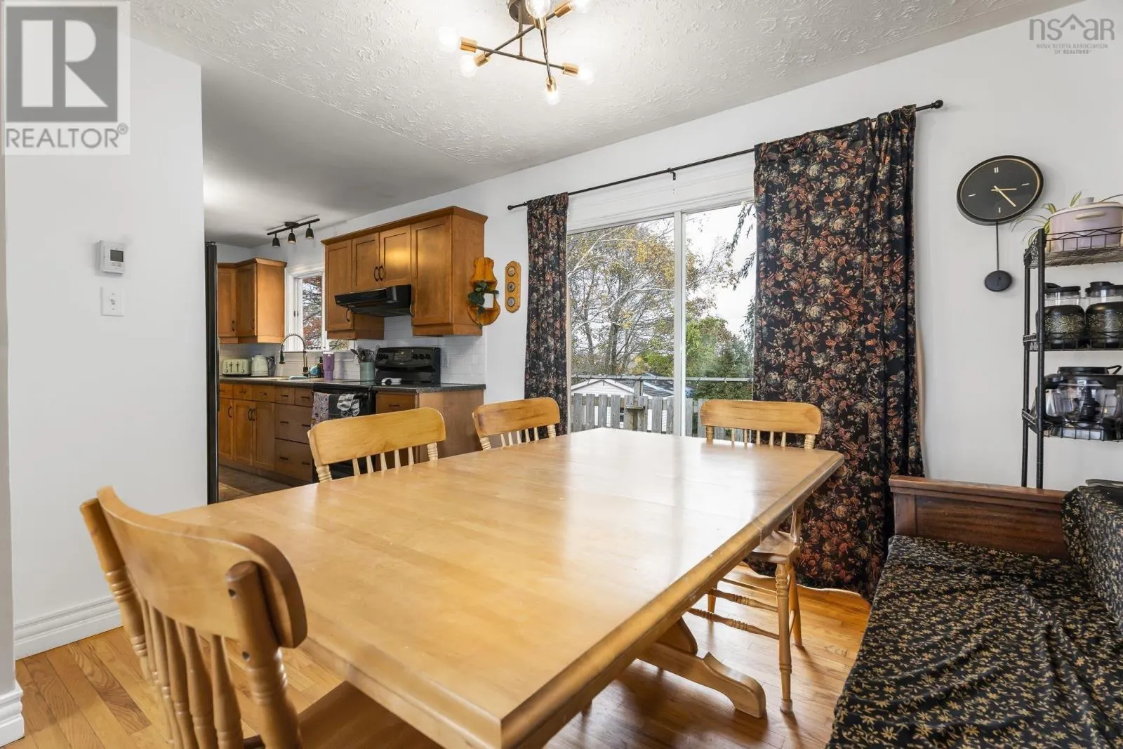 143 Amaranth Crescent