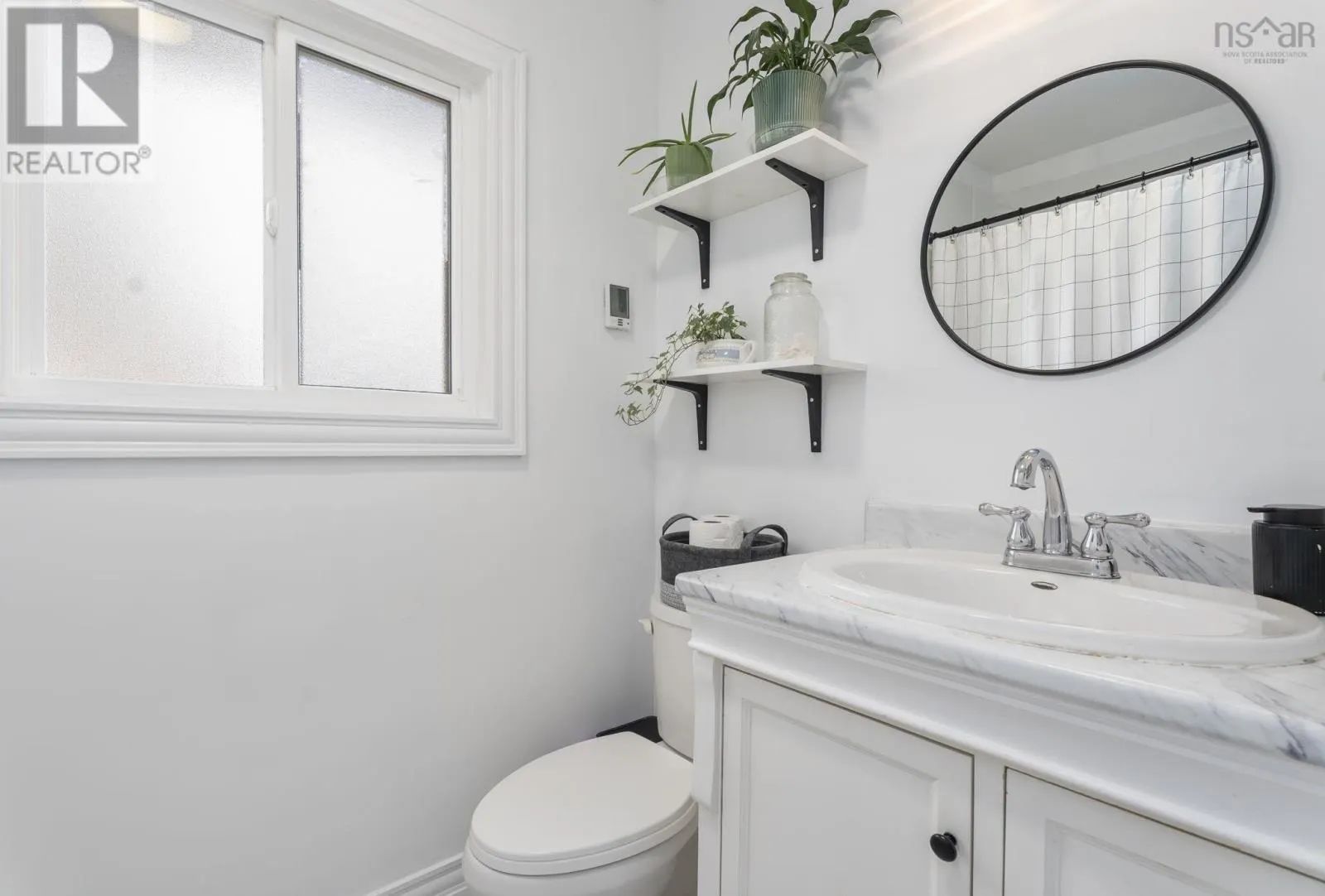 143 Amaranth Crescent