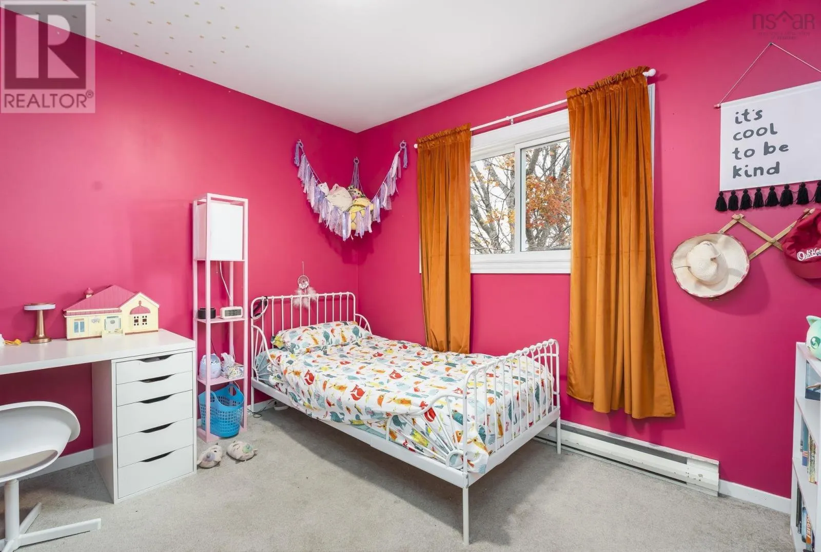 143 Amaranth Crescent