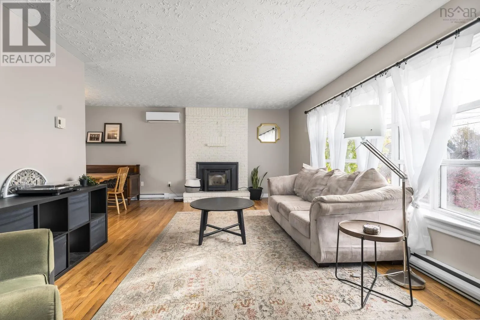 143 Amaranth Crescent