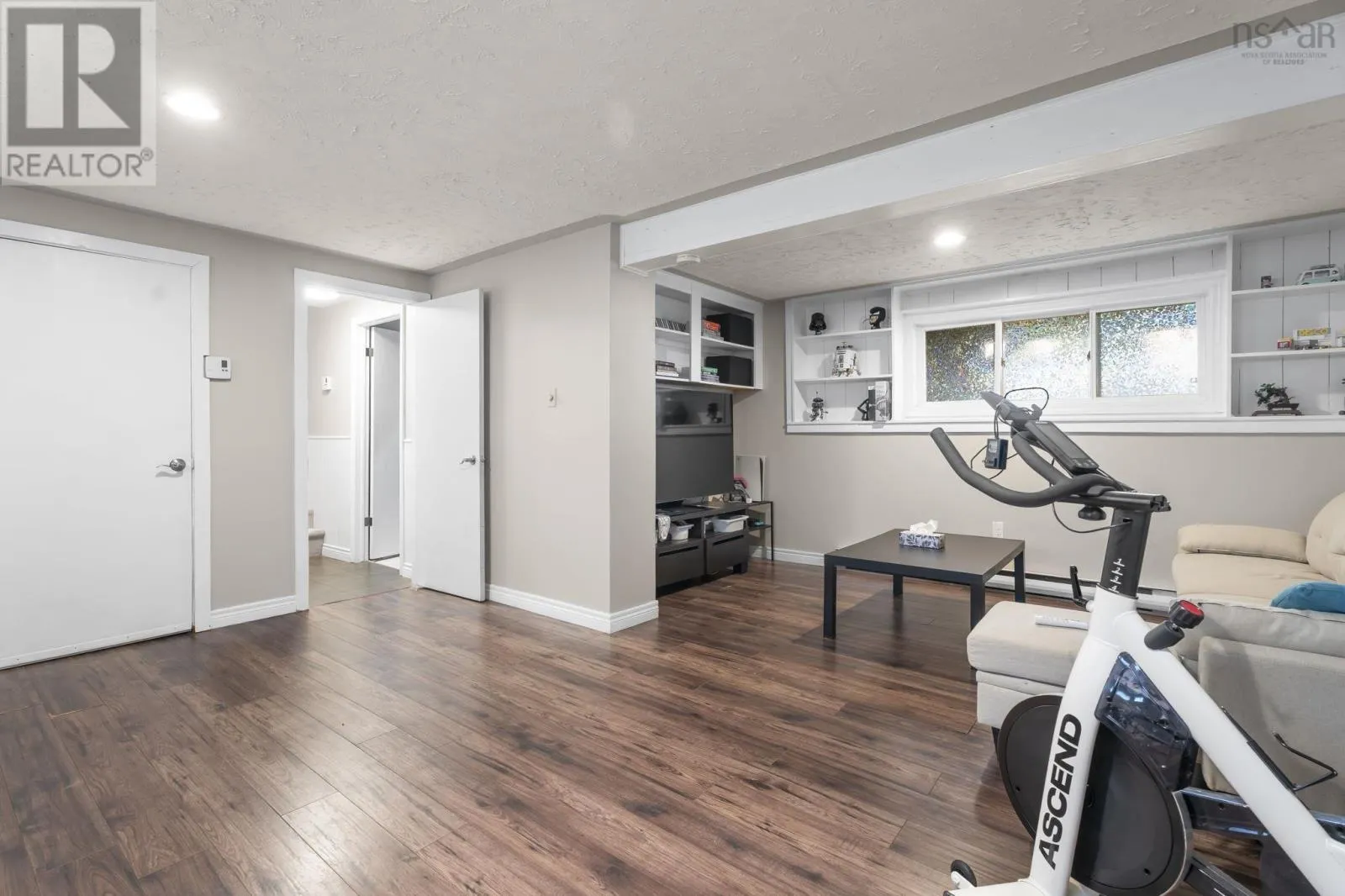 143 Amaranth Crescent