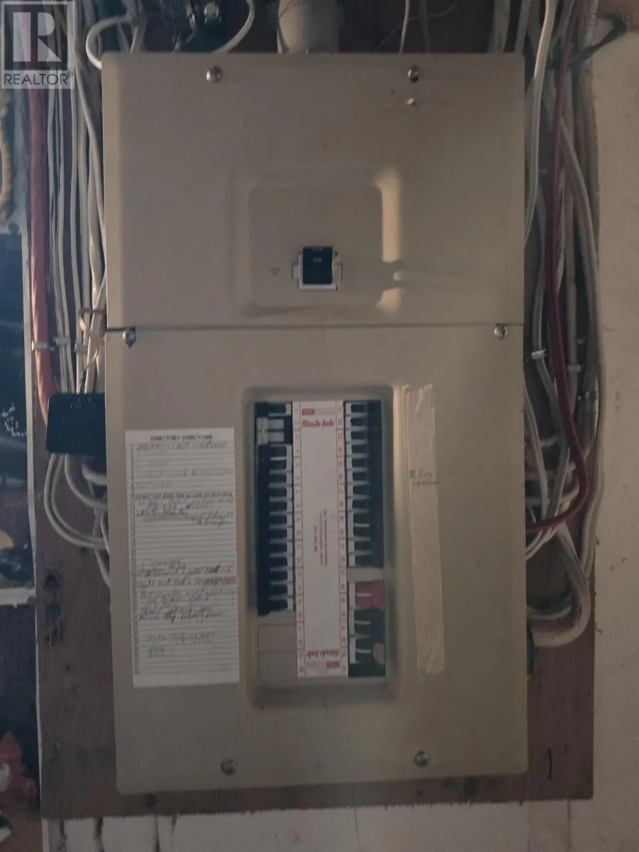 1764 Highway 6 Highway