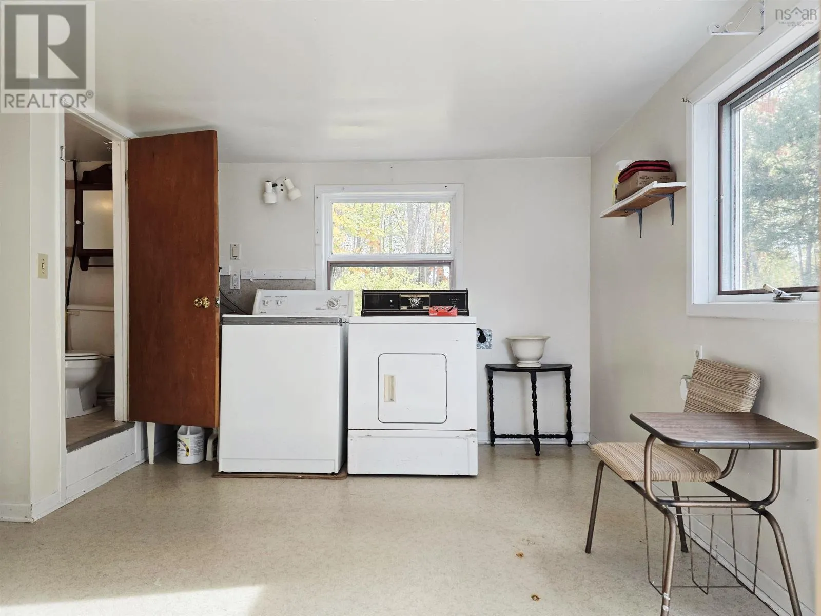 1764 Highway 6 Highway