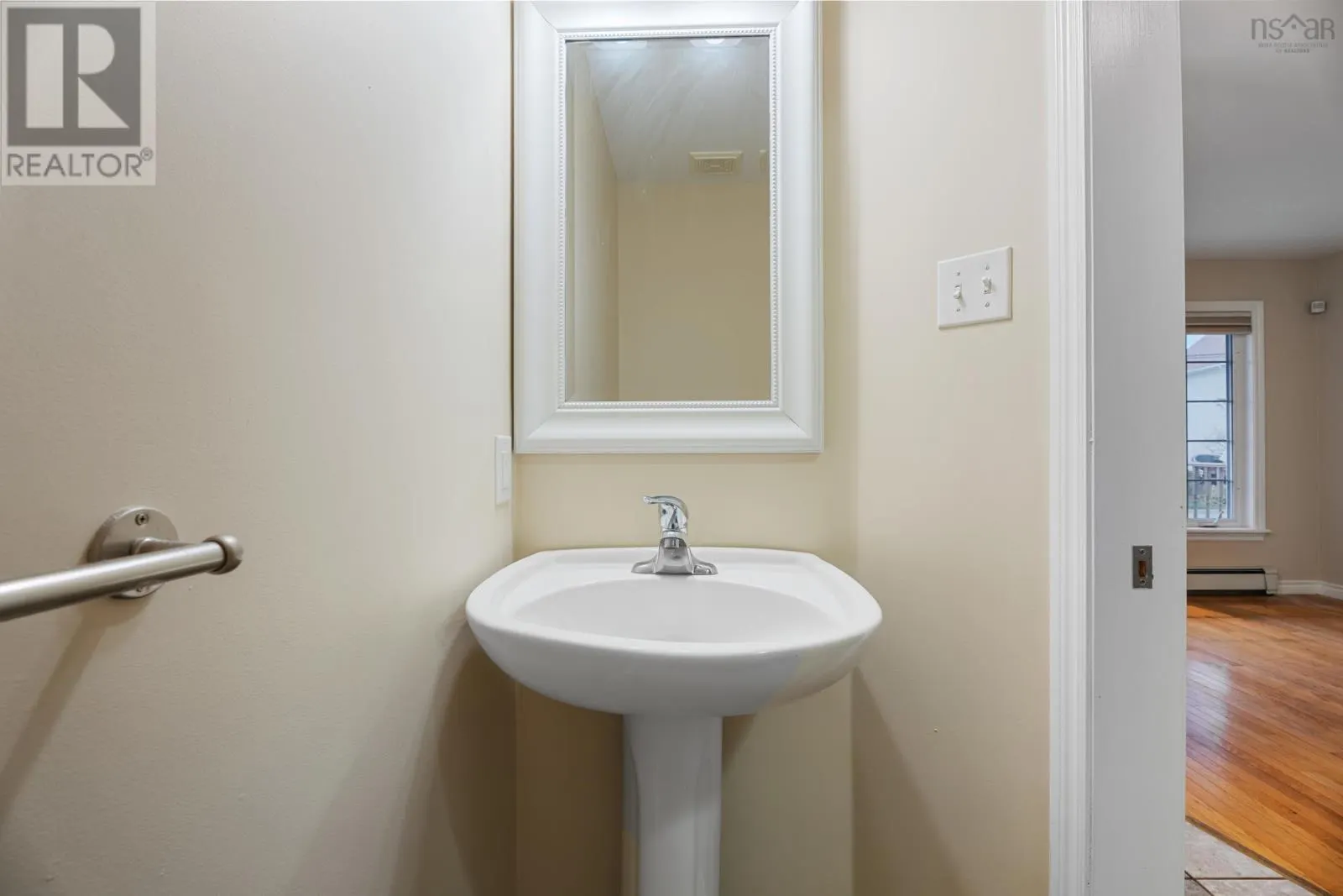 109 Westfield Crescent