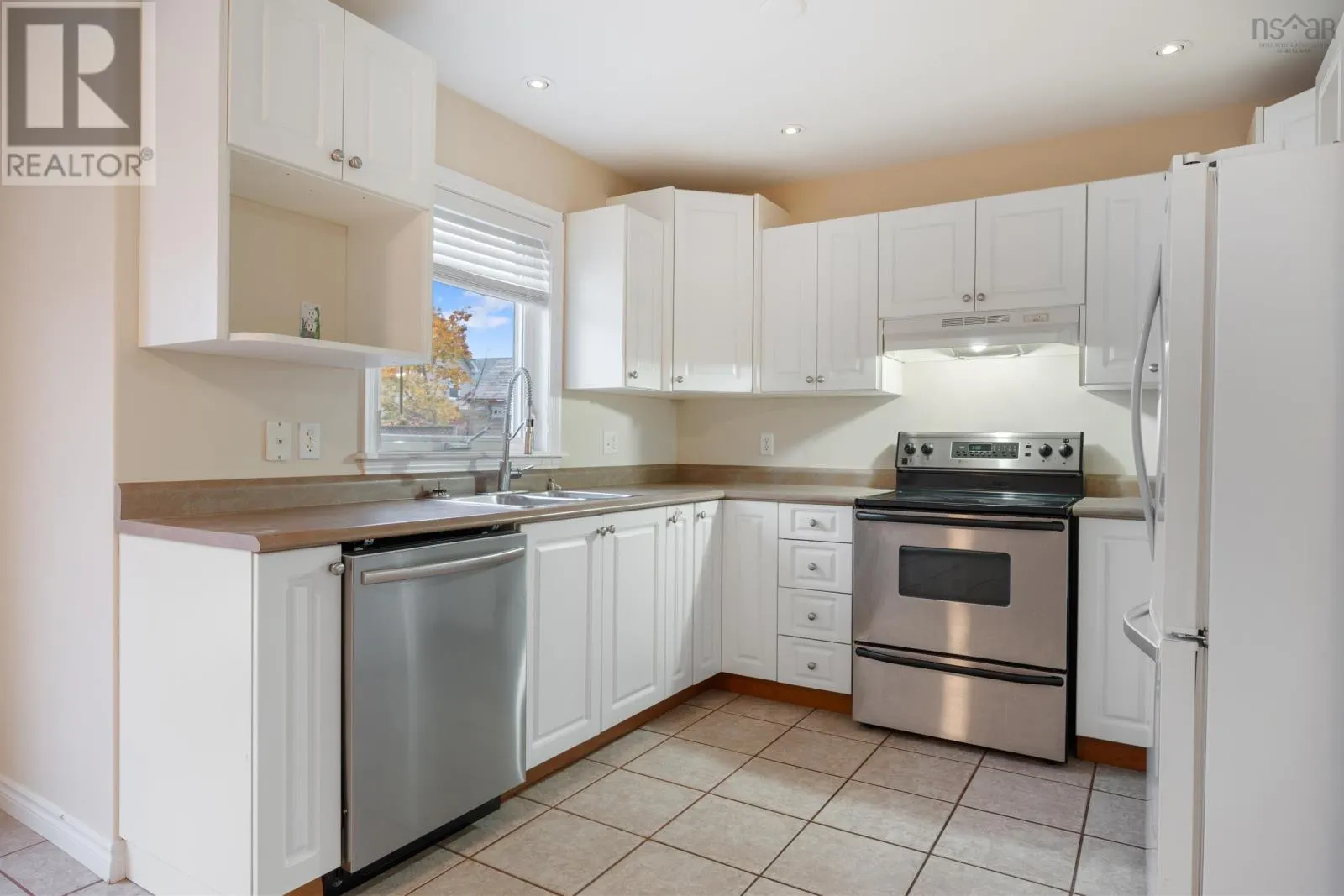 109 Westfield Crescent