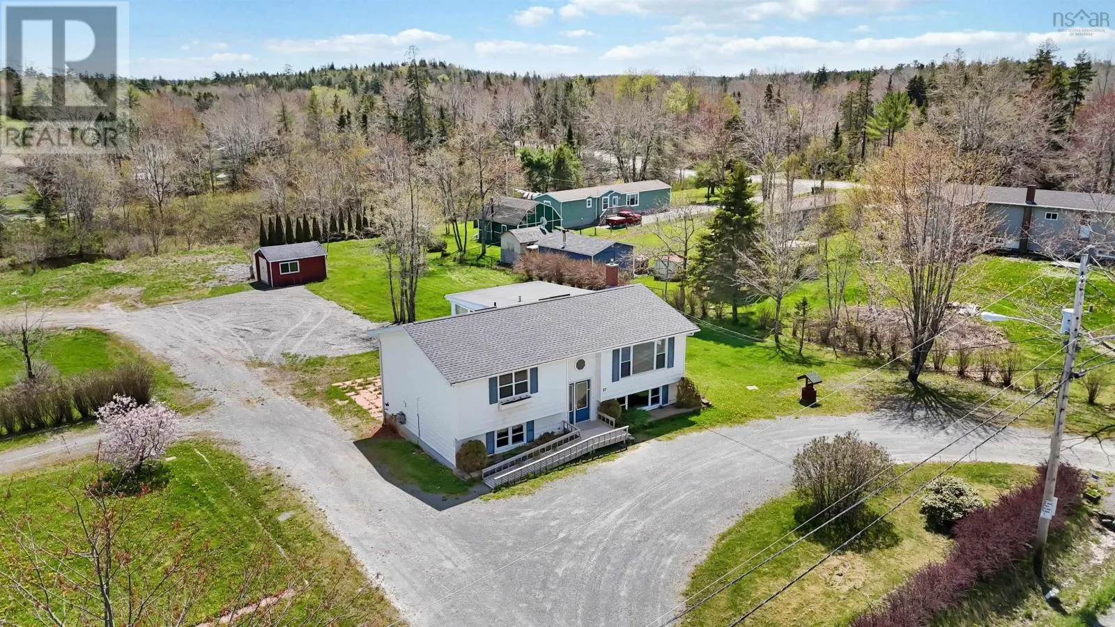 27 Uniacke Mines Road