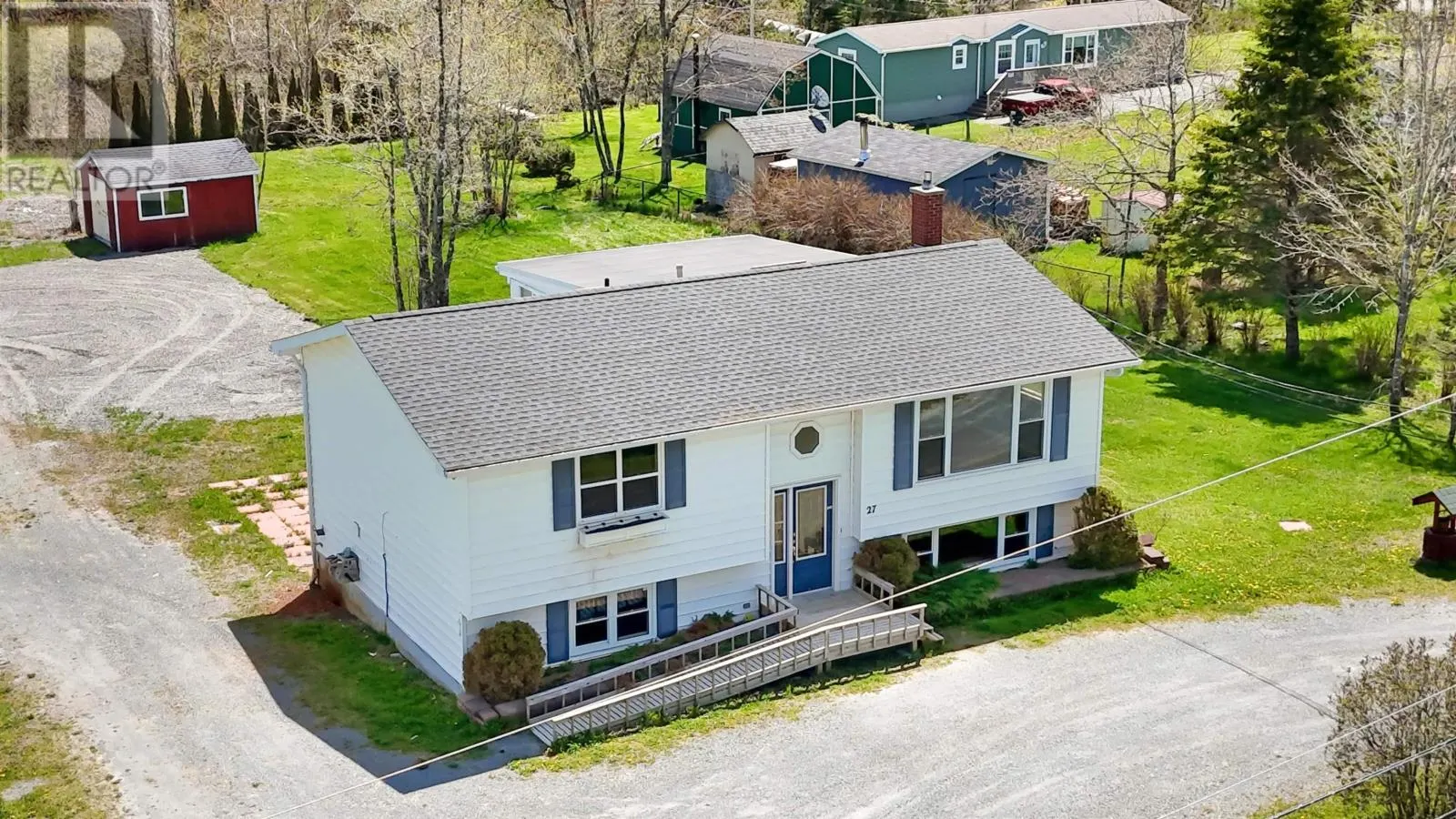 27 Uniacke Mines Road