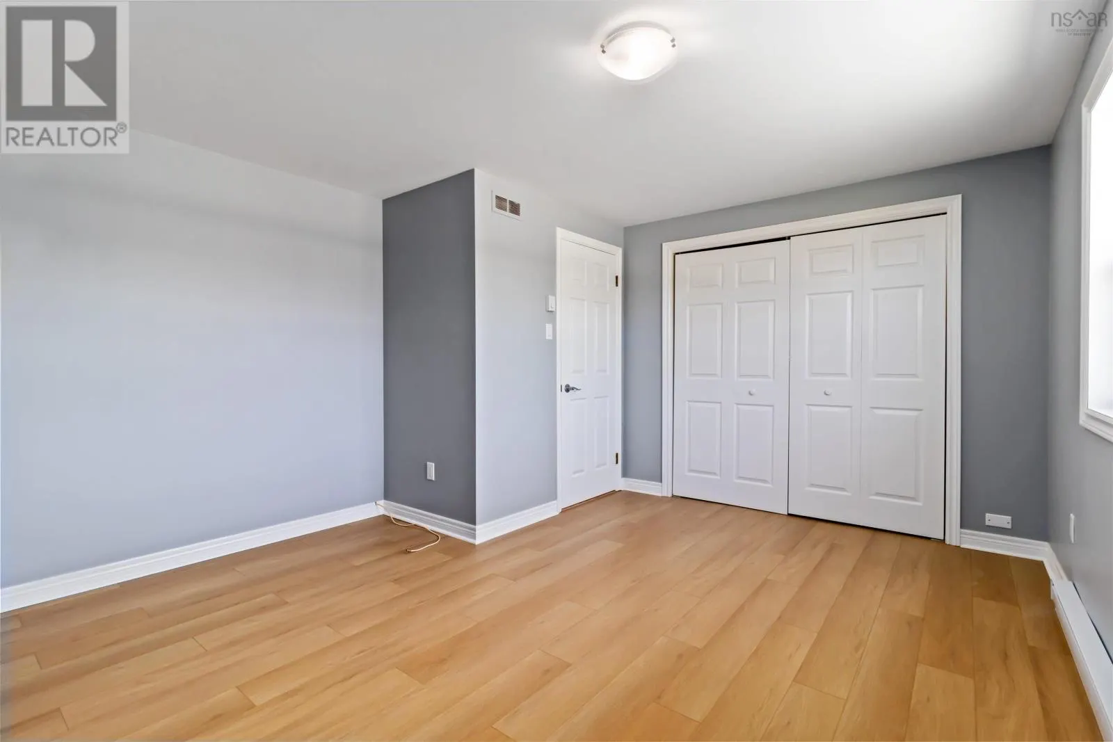 27 Uniacke Mines Road