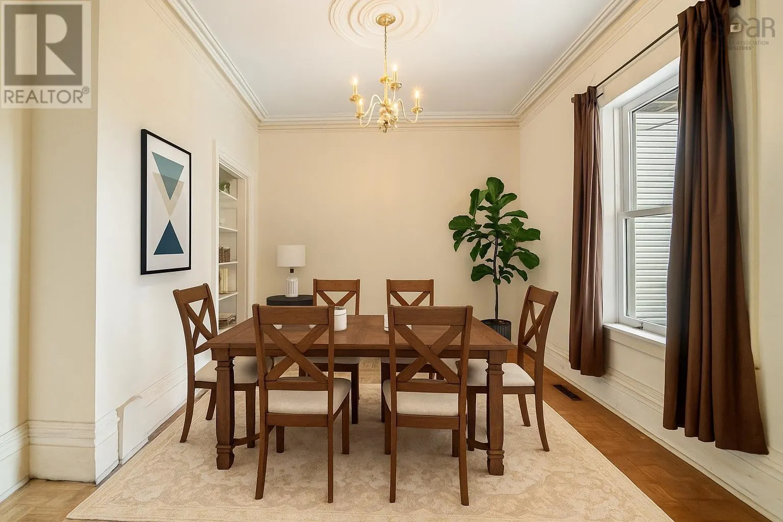 2668 Belle Aire Terrace