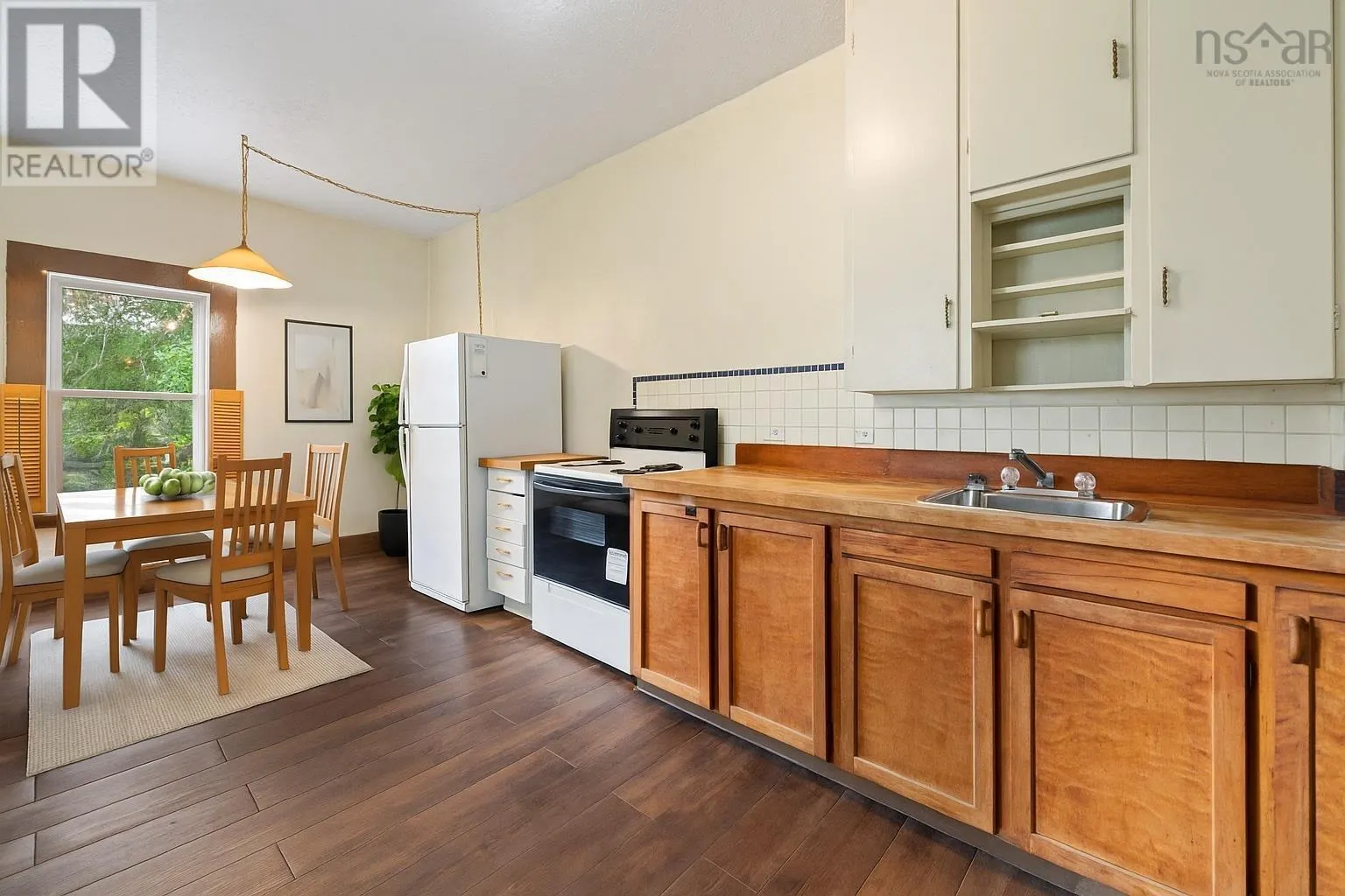 2668 Belle Aire Terrace