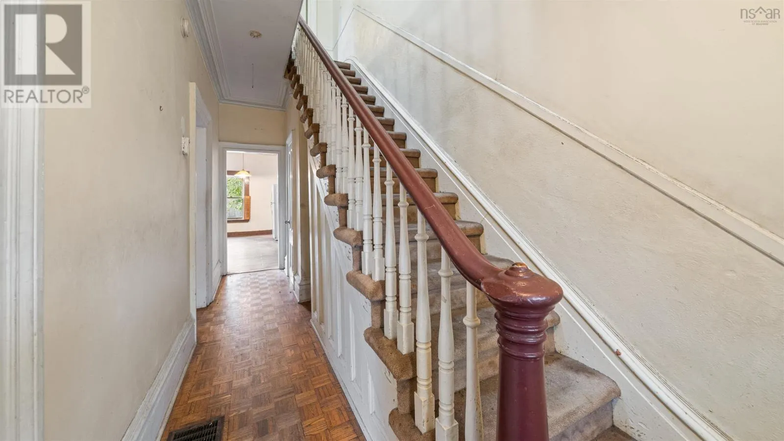 2668 Belle Aire Terrace