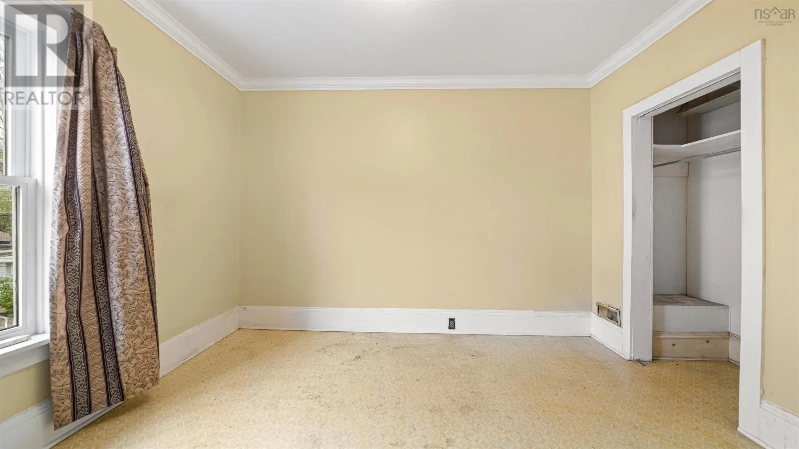 2668 Belle Aire Terrace